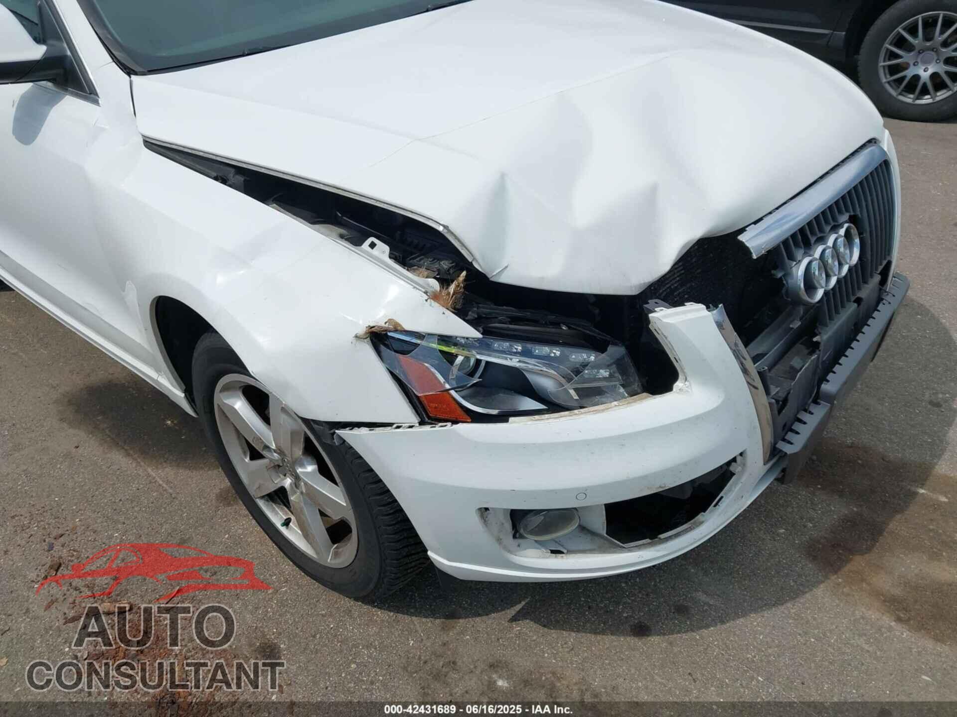 AUDI Q5 2012 - WA1LFAFP3CA090551