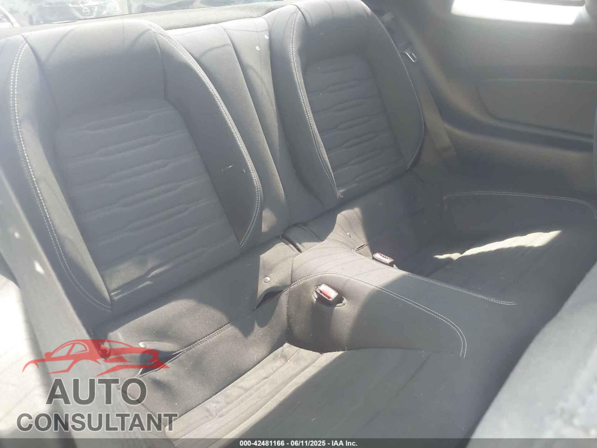 FORD MUSTANG 2015 - 1FA6P8TH7F5412410