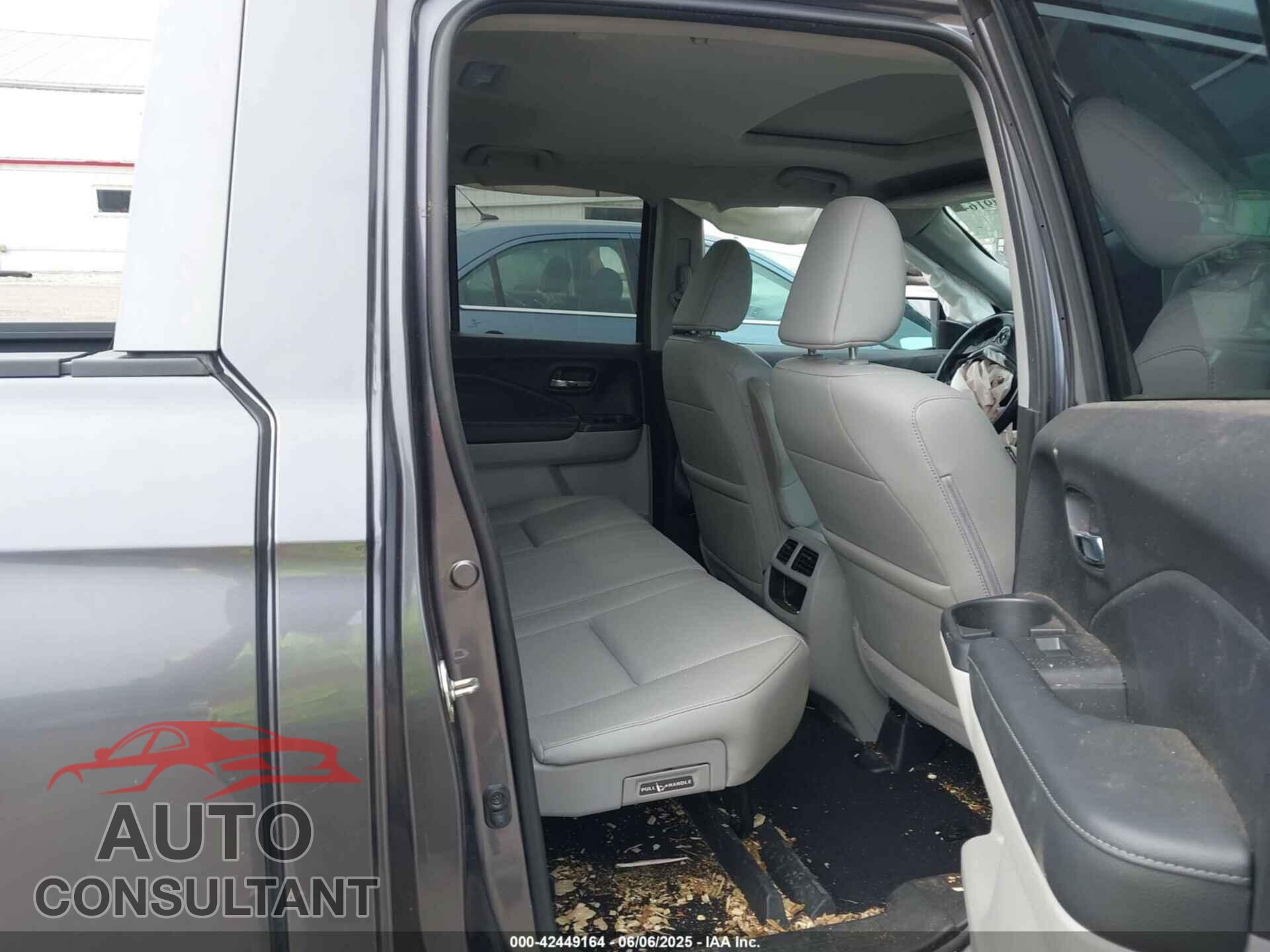 HONDA RIDGELINE 2019 - 5FPYK3F67KB026570