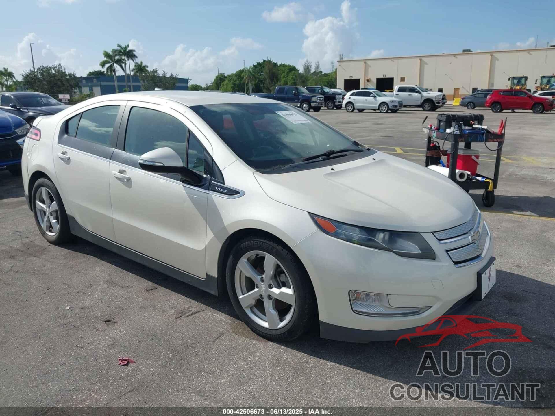 CHEVROLET VOLT 2014 - 1G1RA6E46EU118680