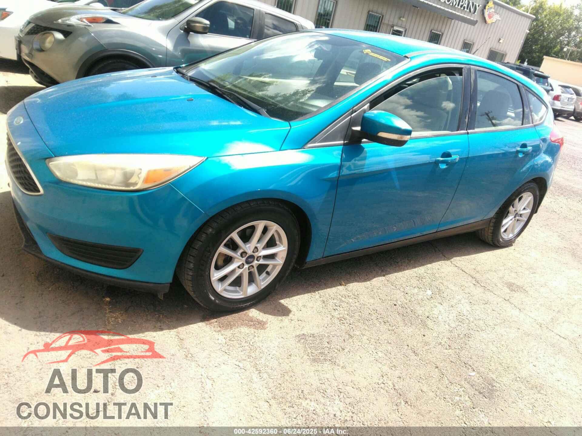 FORD FOCUS 2015 - 1FADP3K2XFL327192