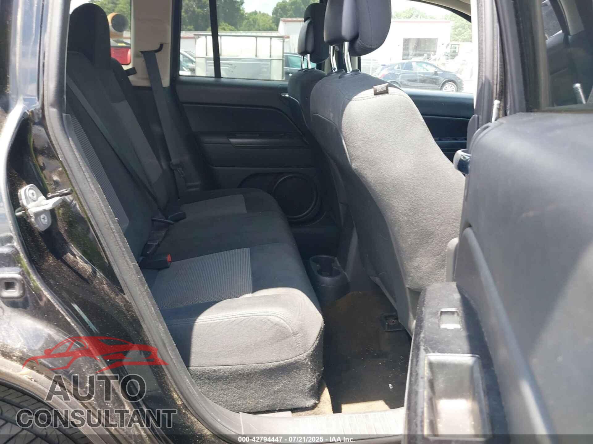 JEEP COMPASS 2014 - 1C4NJCBA3ED882940