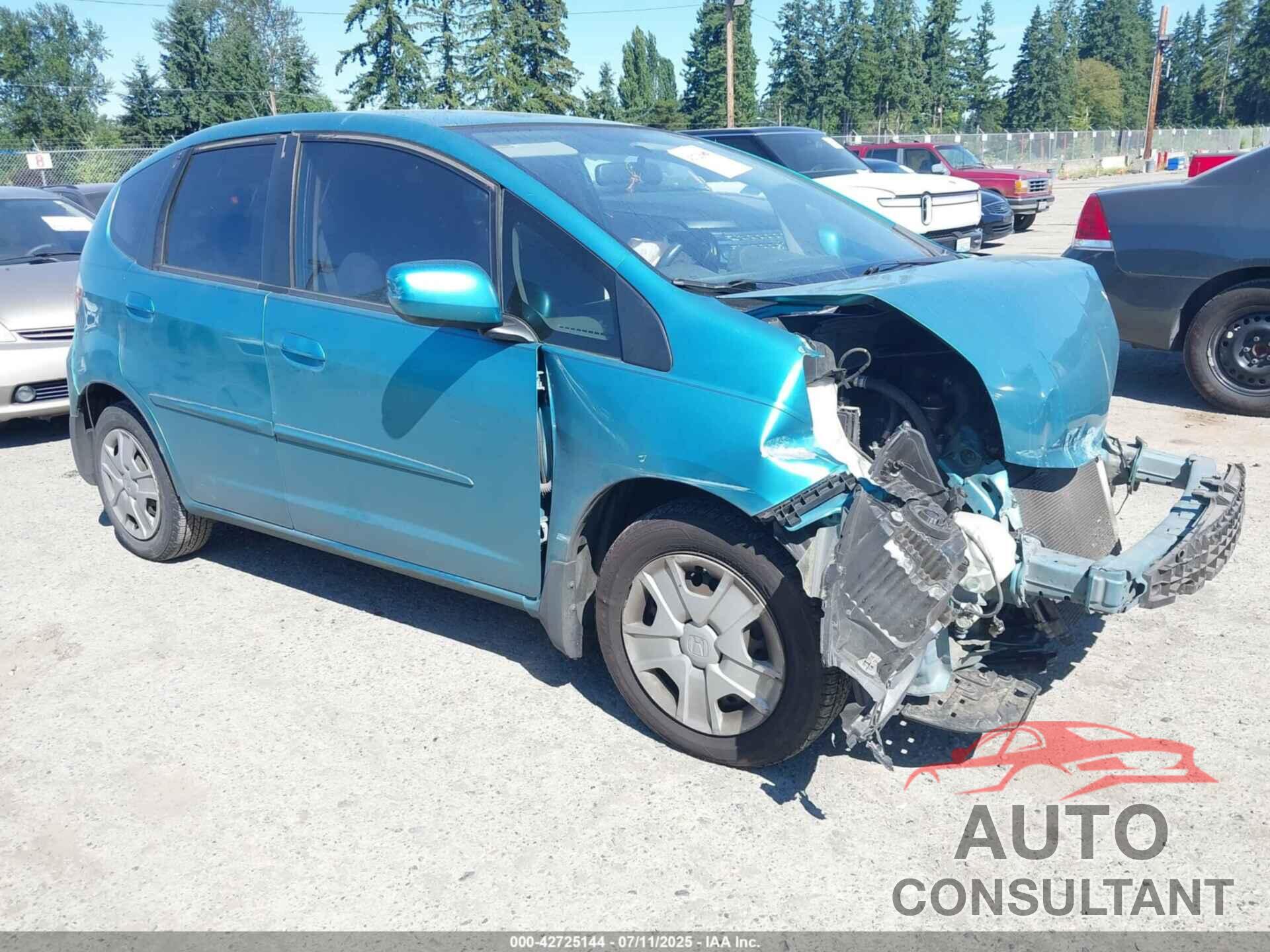 HONDA FIT 2013 - JHMGE8H30DC007675