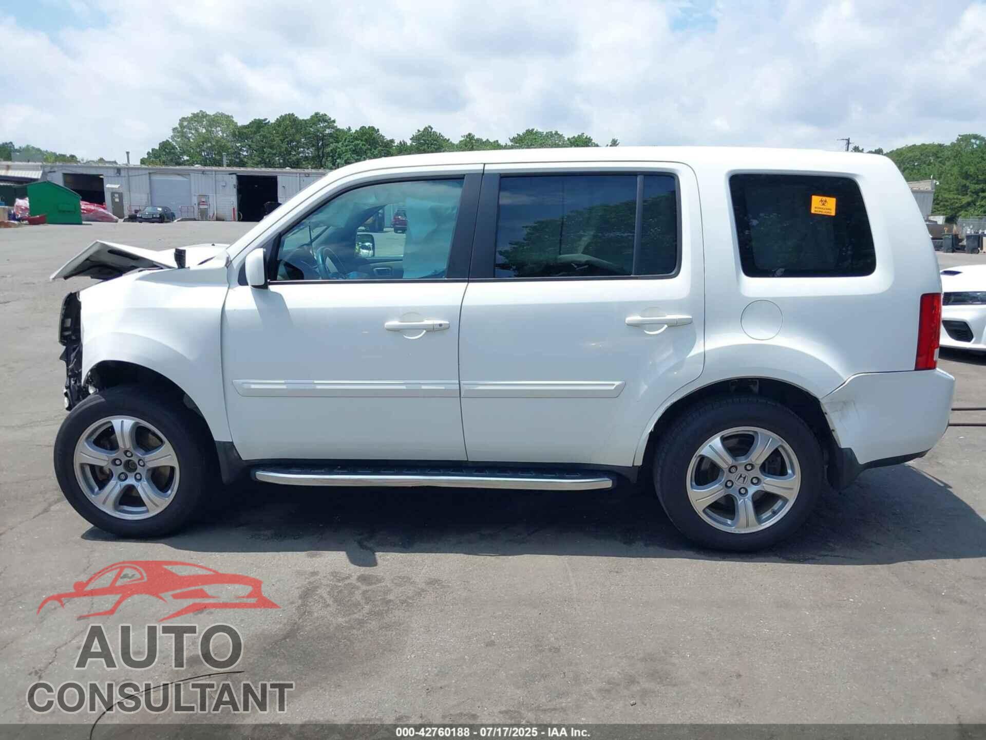 HONDA PILOT 2015 - 5FNYF4H7XFB018395
