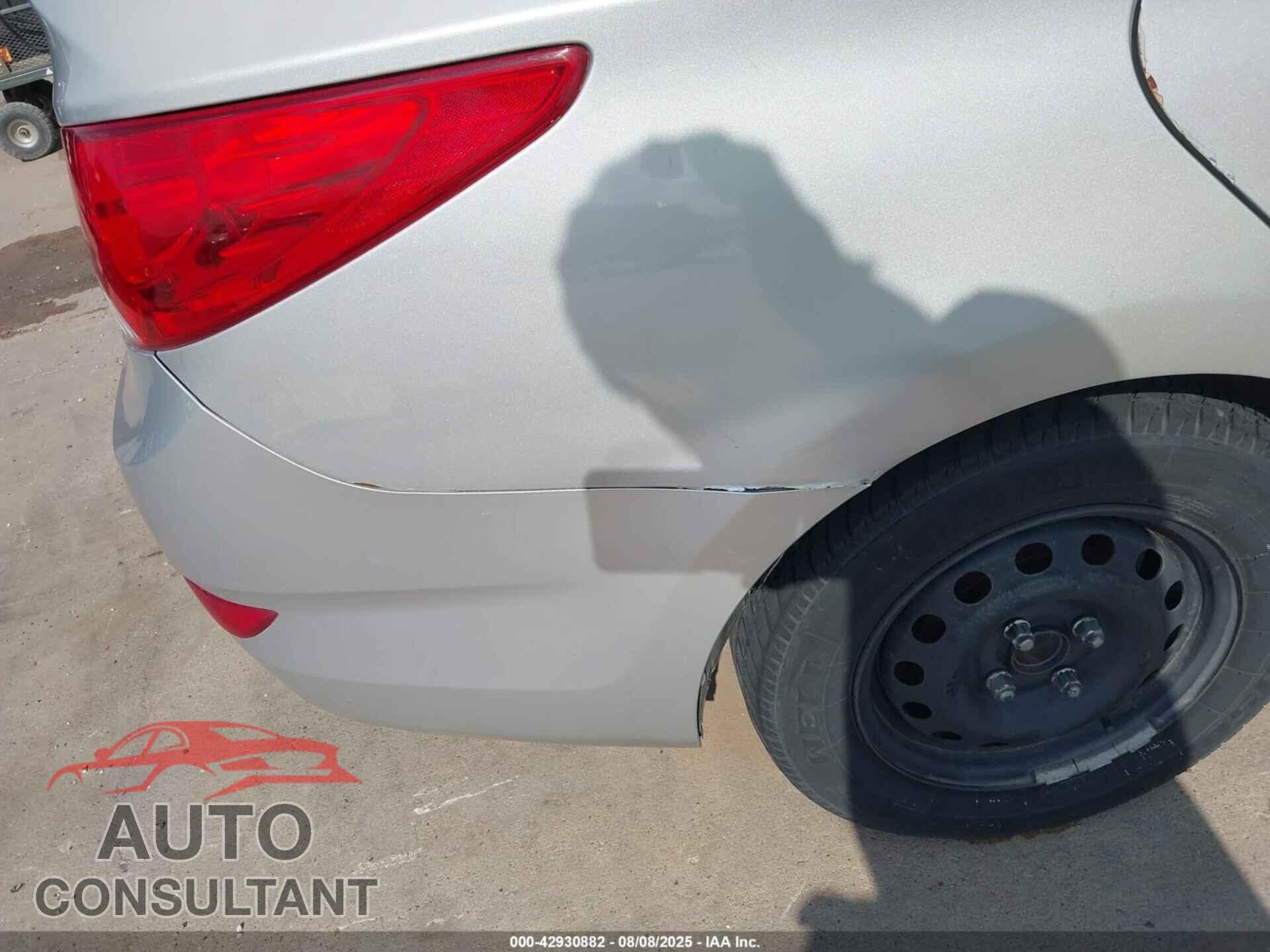 HYUNDAI ACCENT 2014 - KMHCT4AEXEU668499
