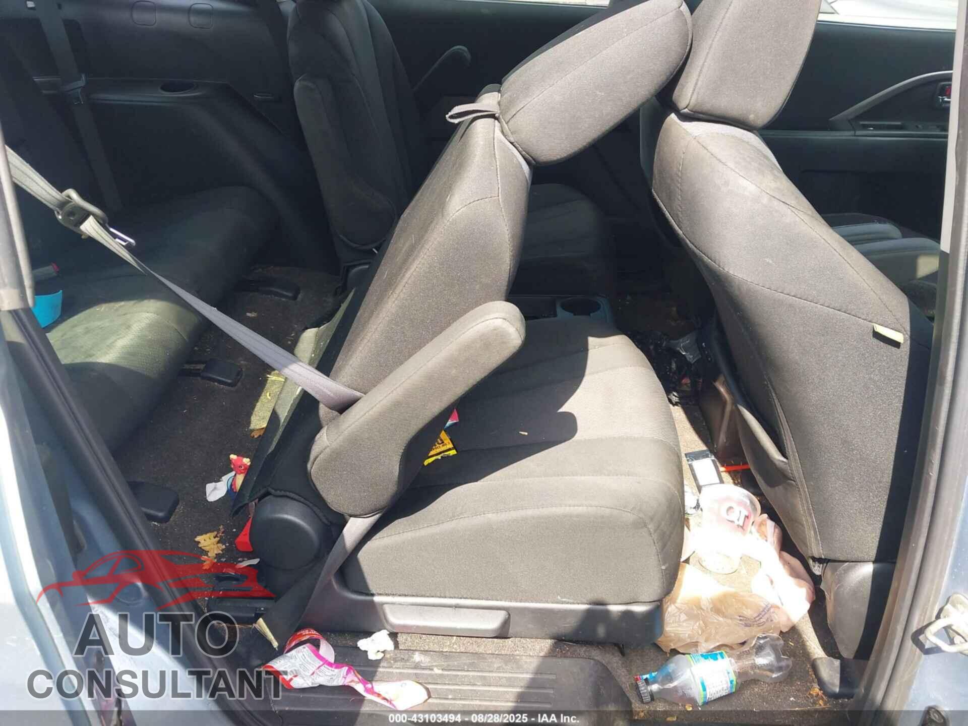 MAZDA MAZDA5 2013 - JM1CW2BL2D0161602