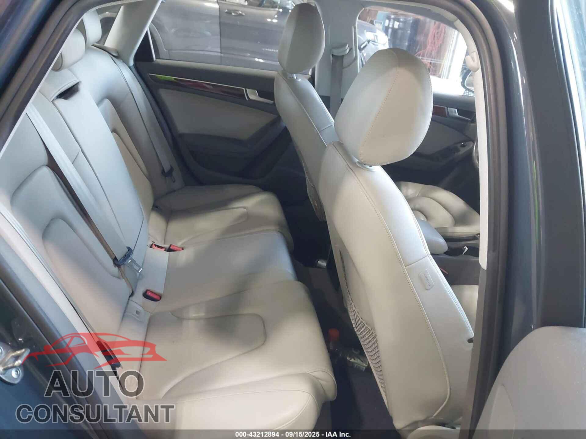 AUDI A4 2011 - WAUBFAFL6BN048751