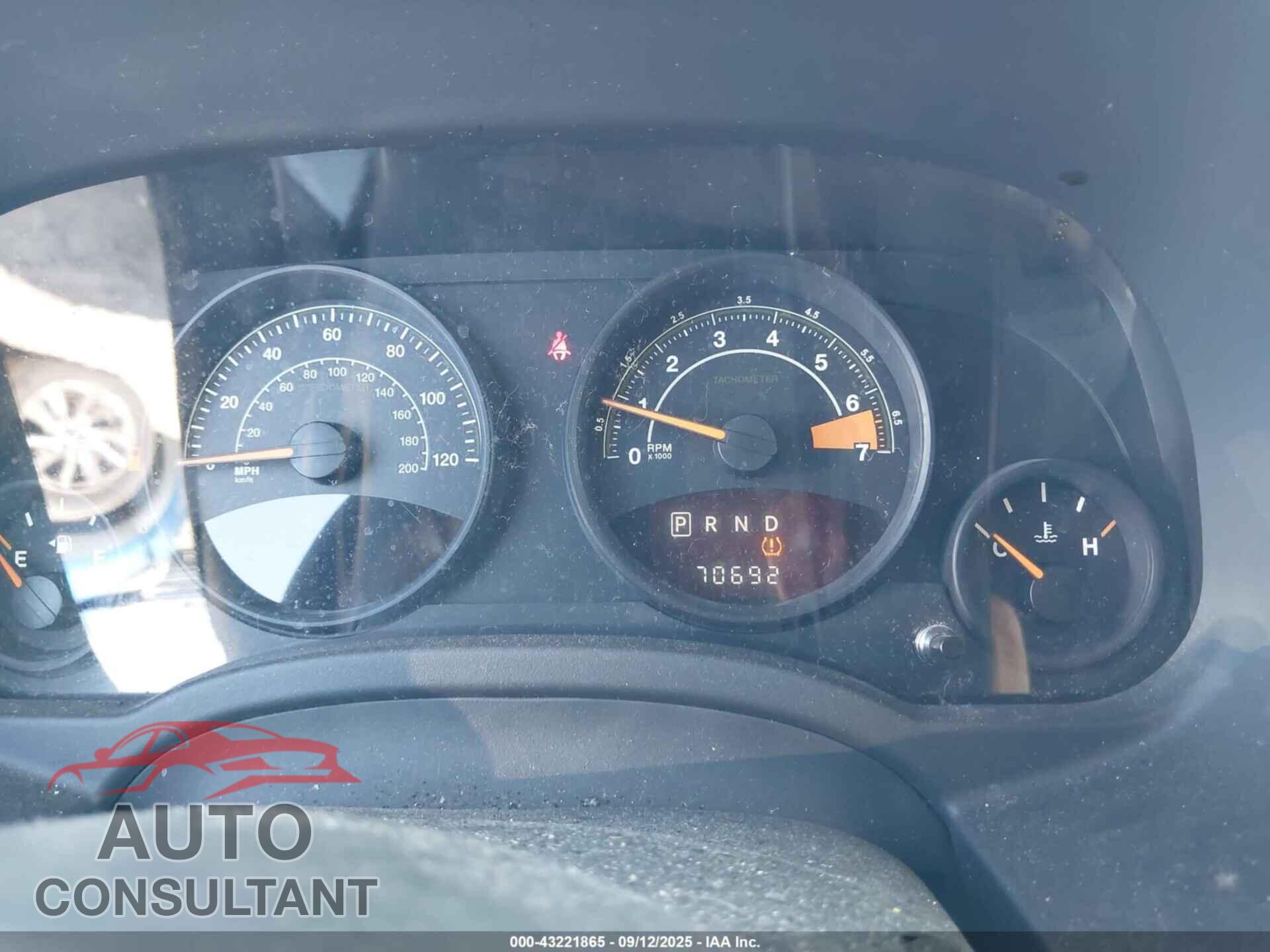 JEEP PATRIOT 2014 - 1C4NJPFAXED812921