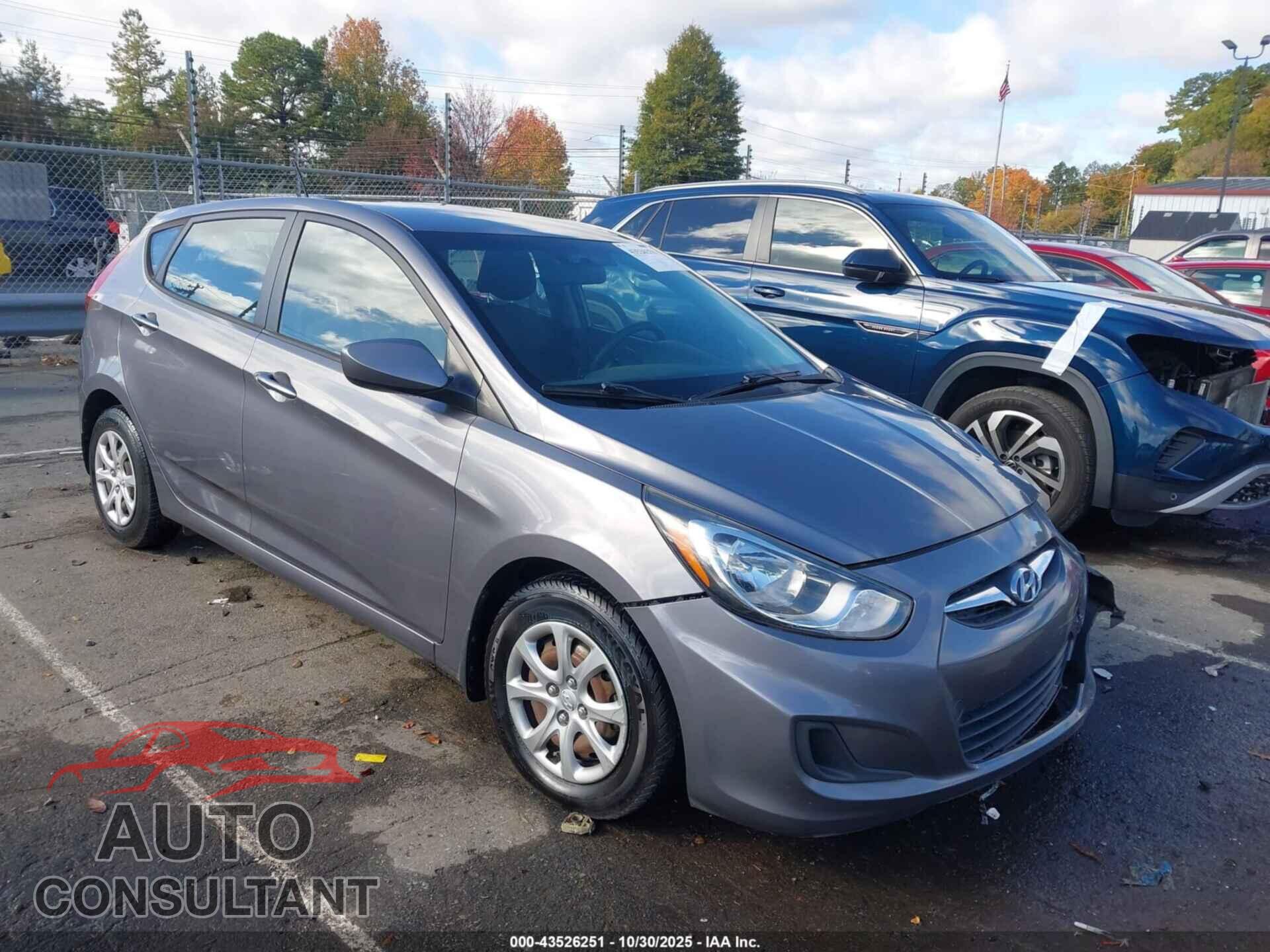 HYUNDAI ACCENT 2014 - KMHCT5AEXEU178389