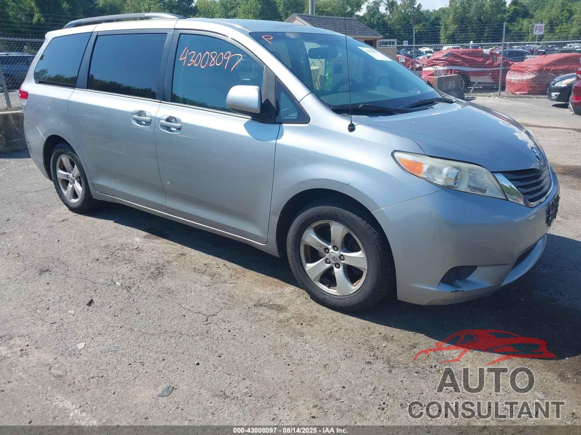TOYOTA SIENNA 2012 - 5TDKK3DC8CS279854