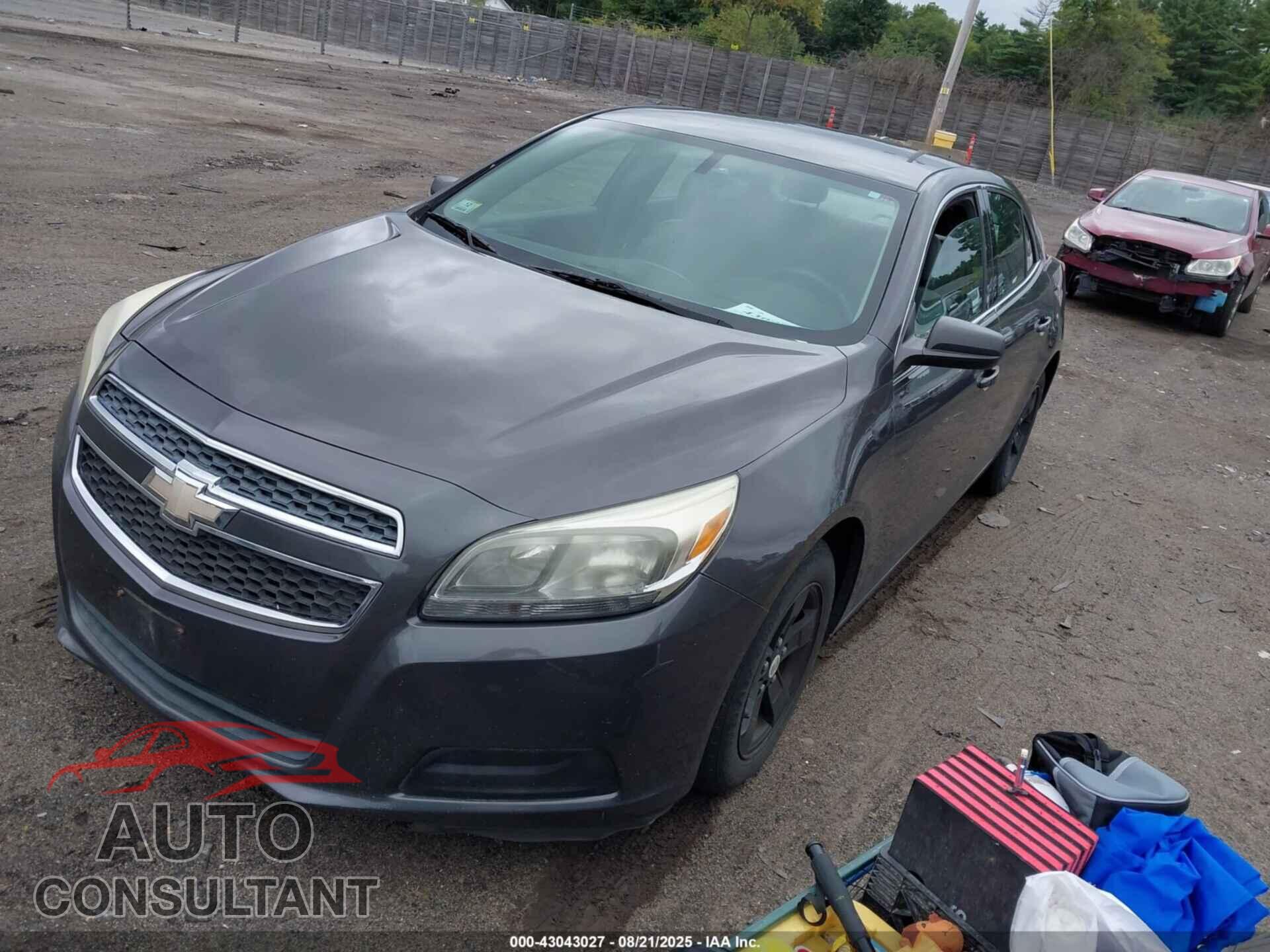 CHEVROLET MALIBU 2013 - 1G11B5SA9DF214546