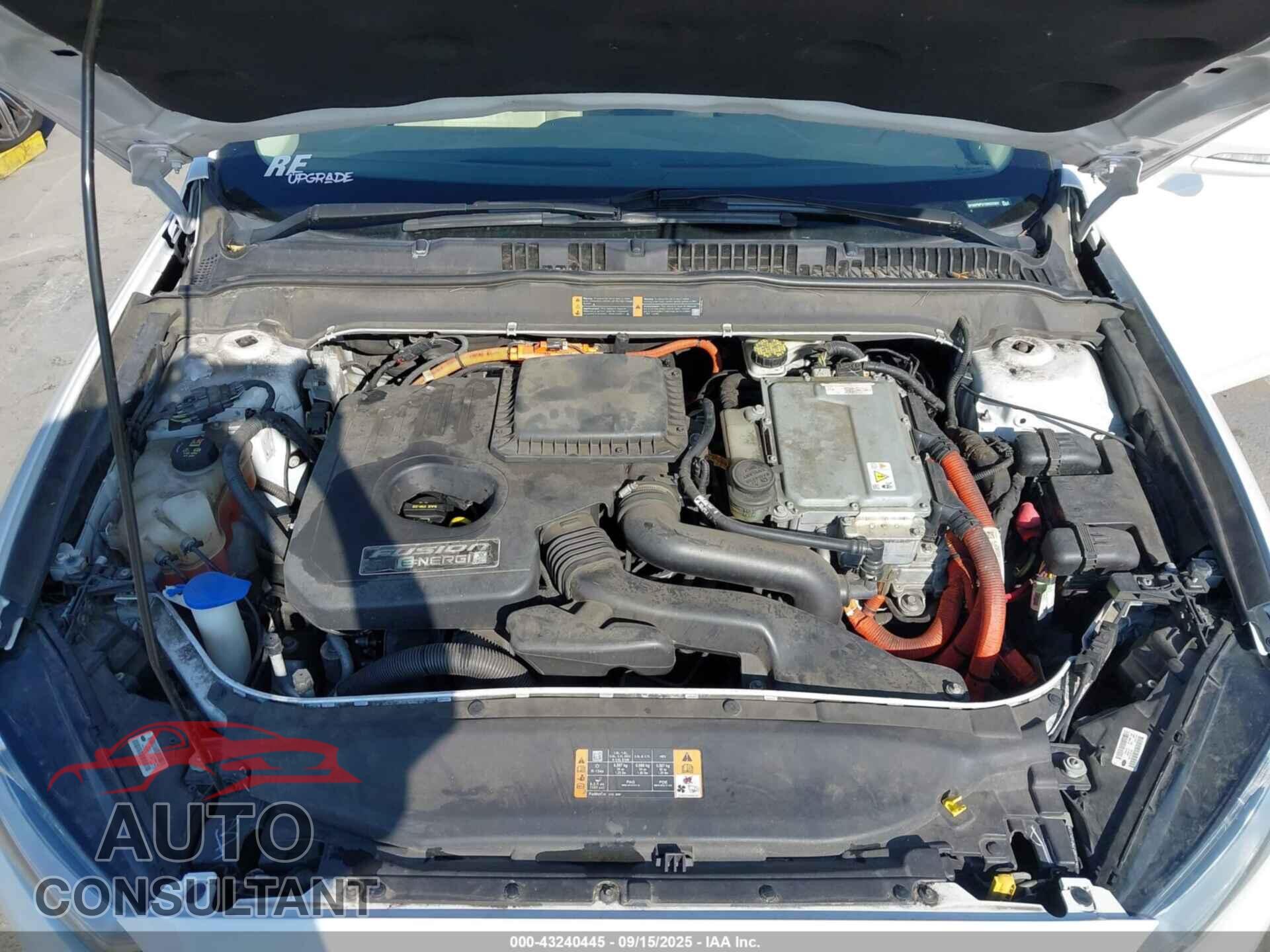 FORD FUSION ENERGI 2014 - 3FA6P0PU7ER227827