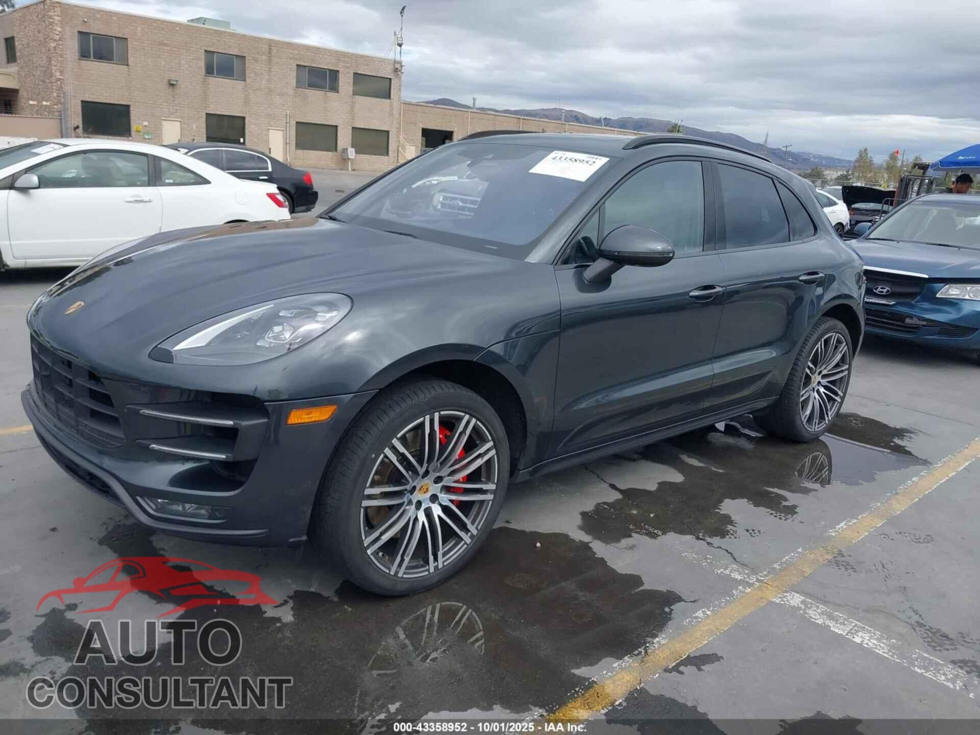 PORSCHE MACAN 2018 - WP1AF2A5XJLB70096