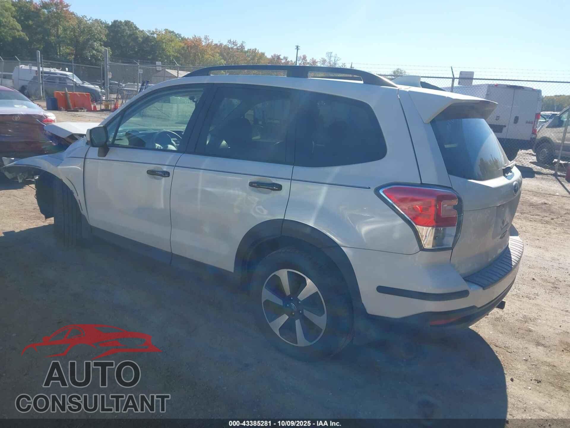 SUBARU FORESTER 2017 - JF2SJAEC4HH566420