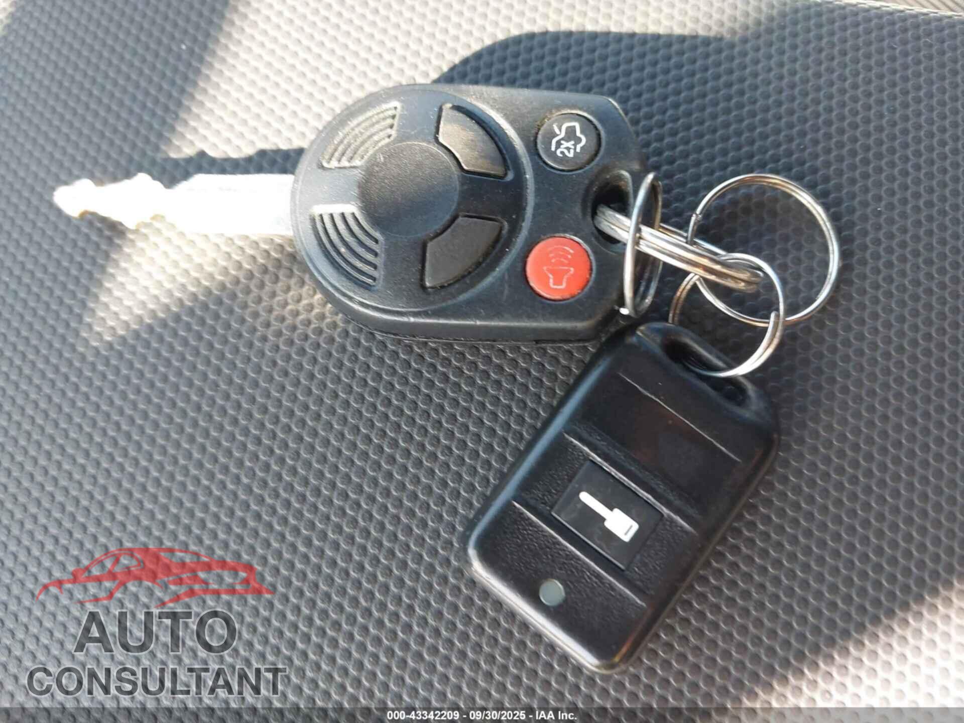 FORD ESCAPE 2010 - 1FMCU0D78AKD00105