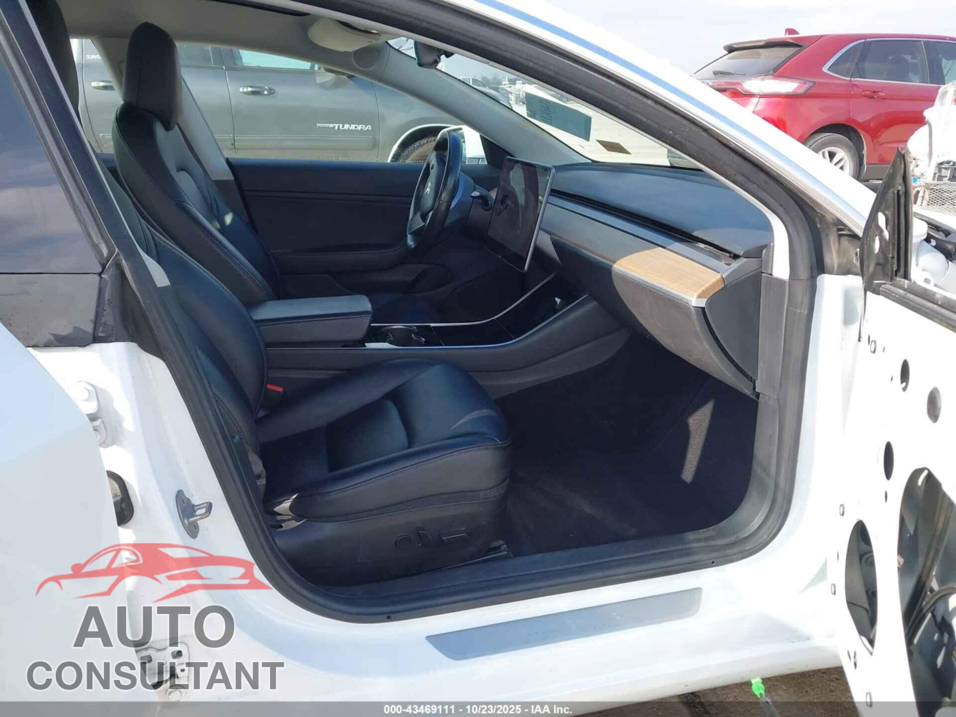 TESLA MODEL 3 2018 - 5YJ3E1EA6JF032704