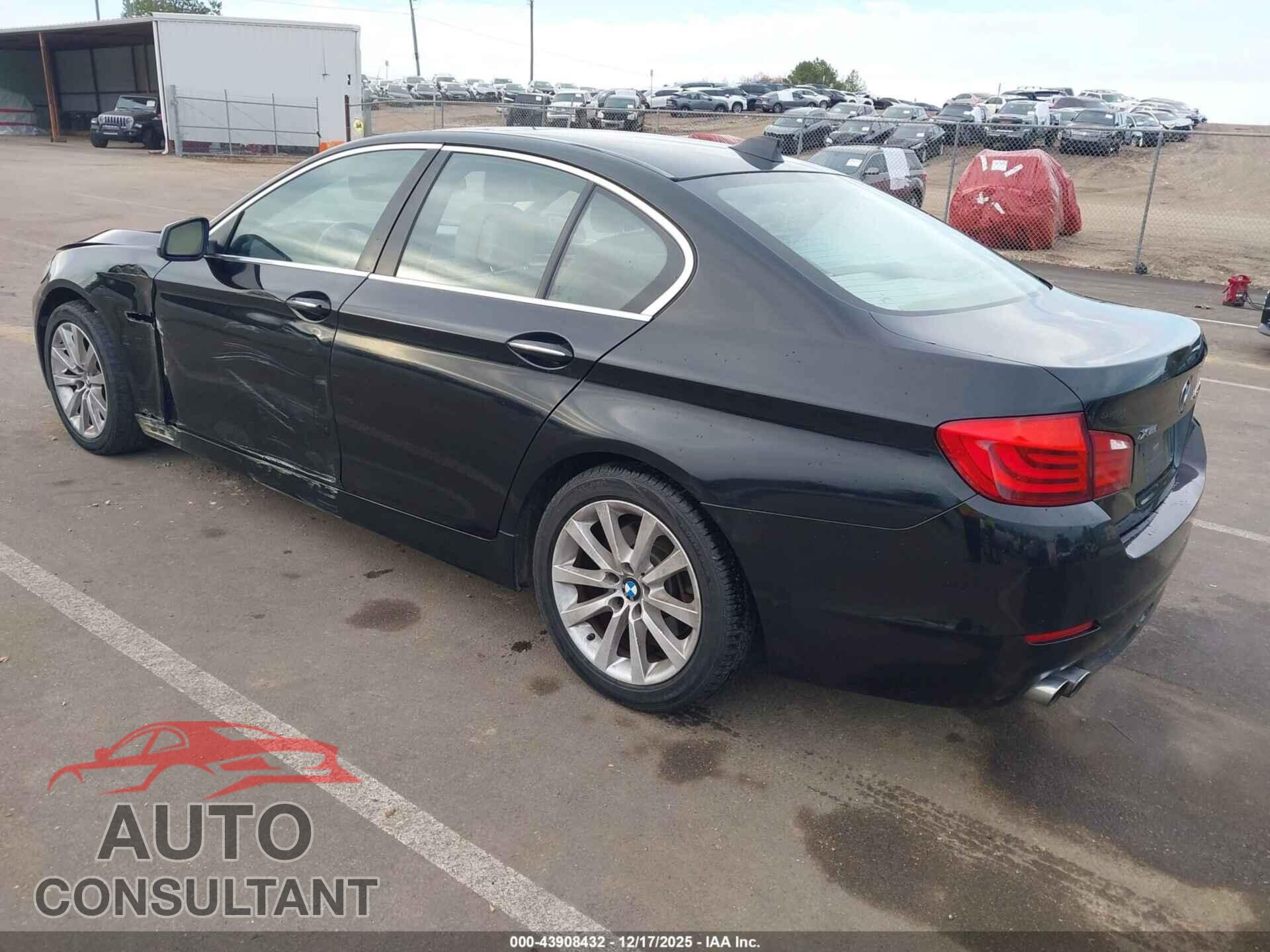 BMW 528I 2013 - WBAXH5C55DD108900