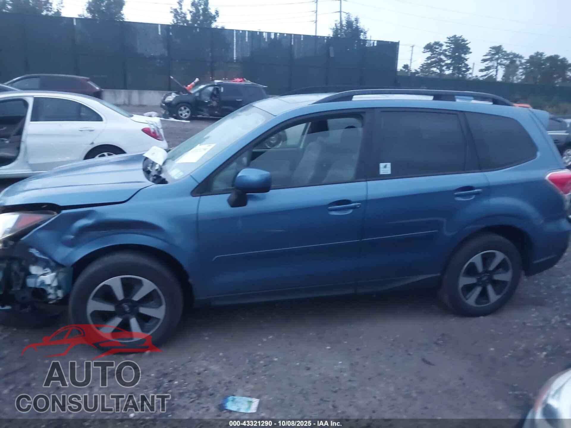 SUBARU FORESTER 2018 - JF2SJAGC1JH552204