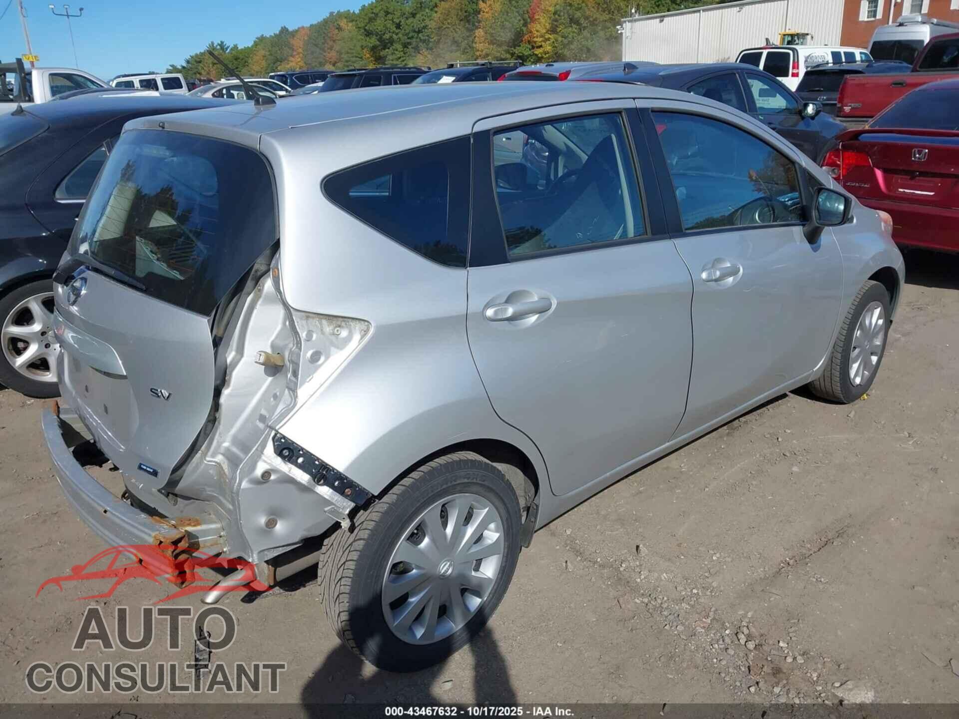 NISSAN VERSA NOTE 2015 - 3N1CE2CP8FL354818