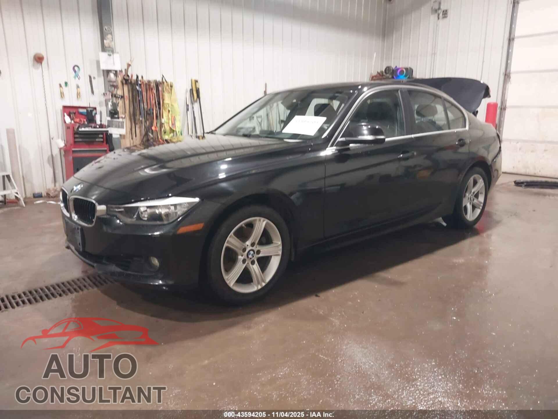 BMW 328I 2015 - WBA3B3C50FF545991