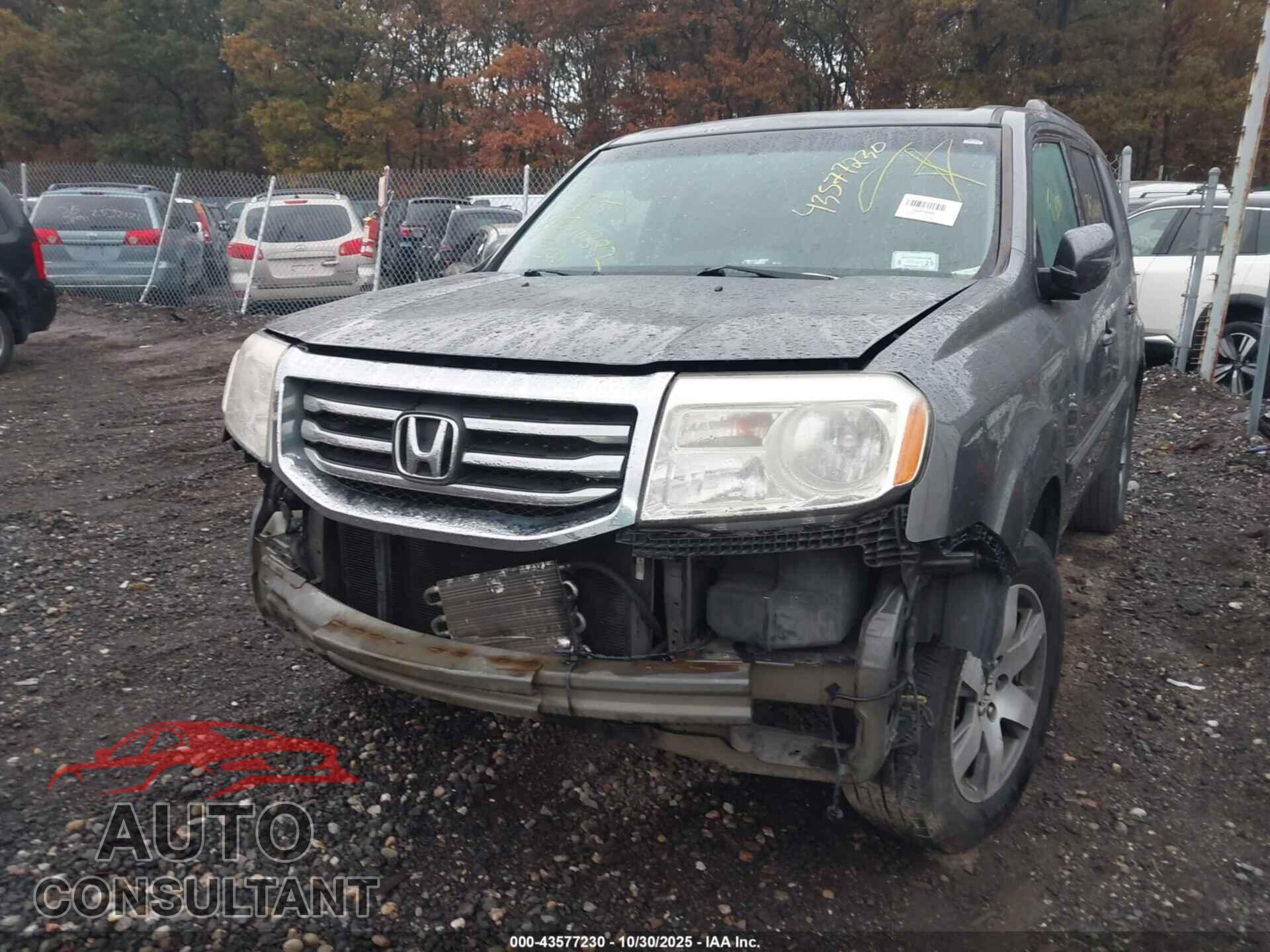 HONDA PILOT 2013 - 5FNYF4H95DB064439