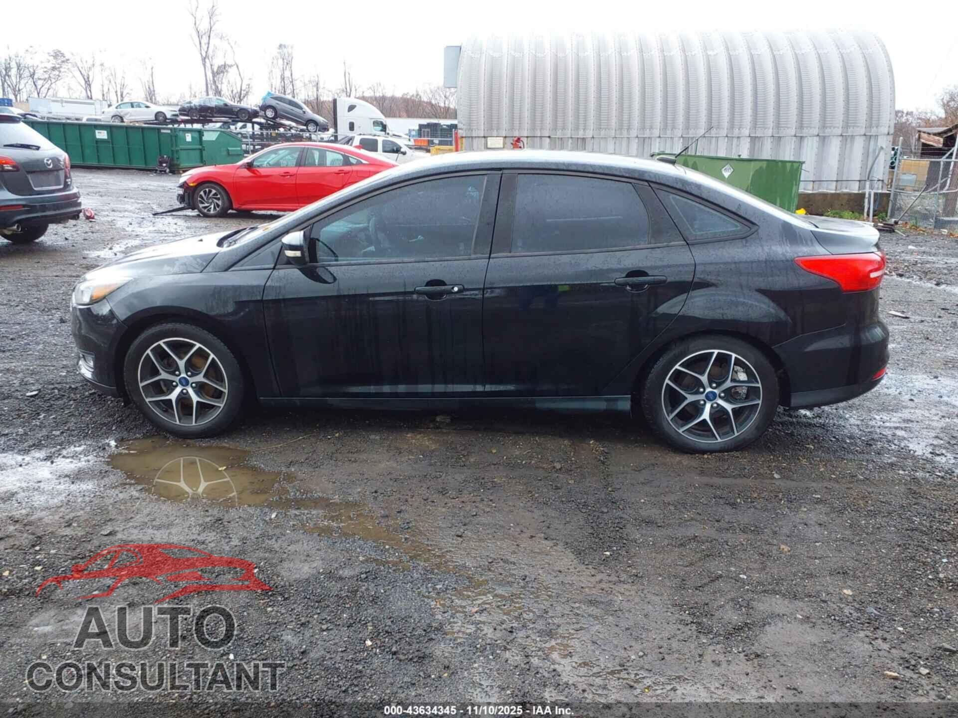 FORD FOCUS 2017 - 1FADP3H23HL311457