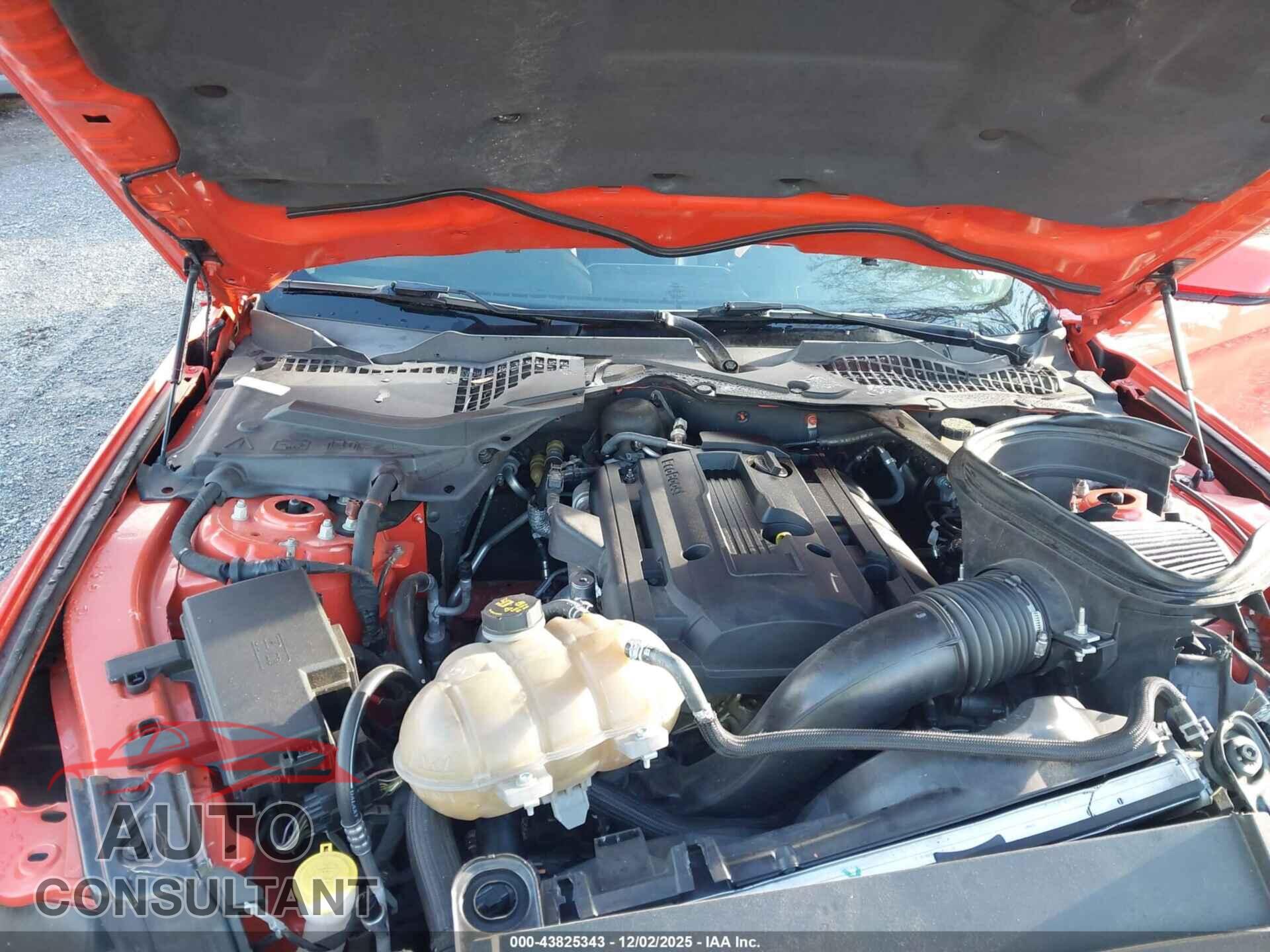 FORD MUSTANG 2015 - 1FA6P8TH2F5377825
