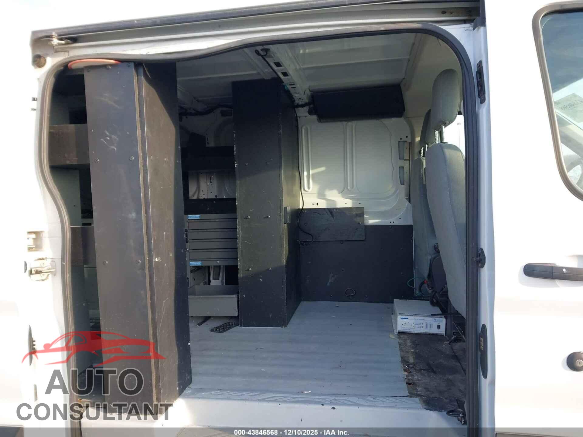 FORD TRANSIT-150 2015 - 1FTNE1YM4FKB29652