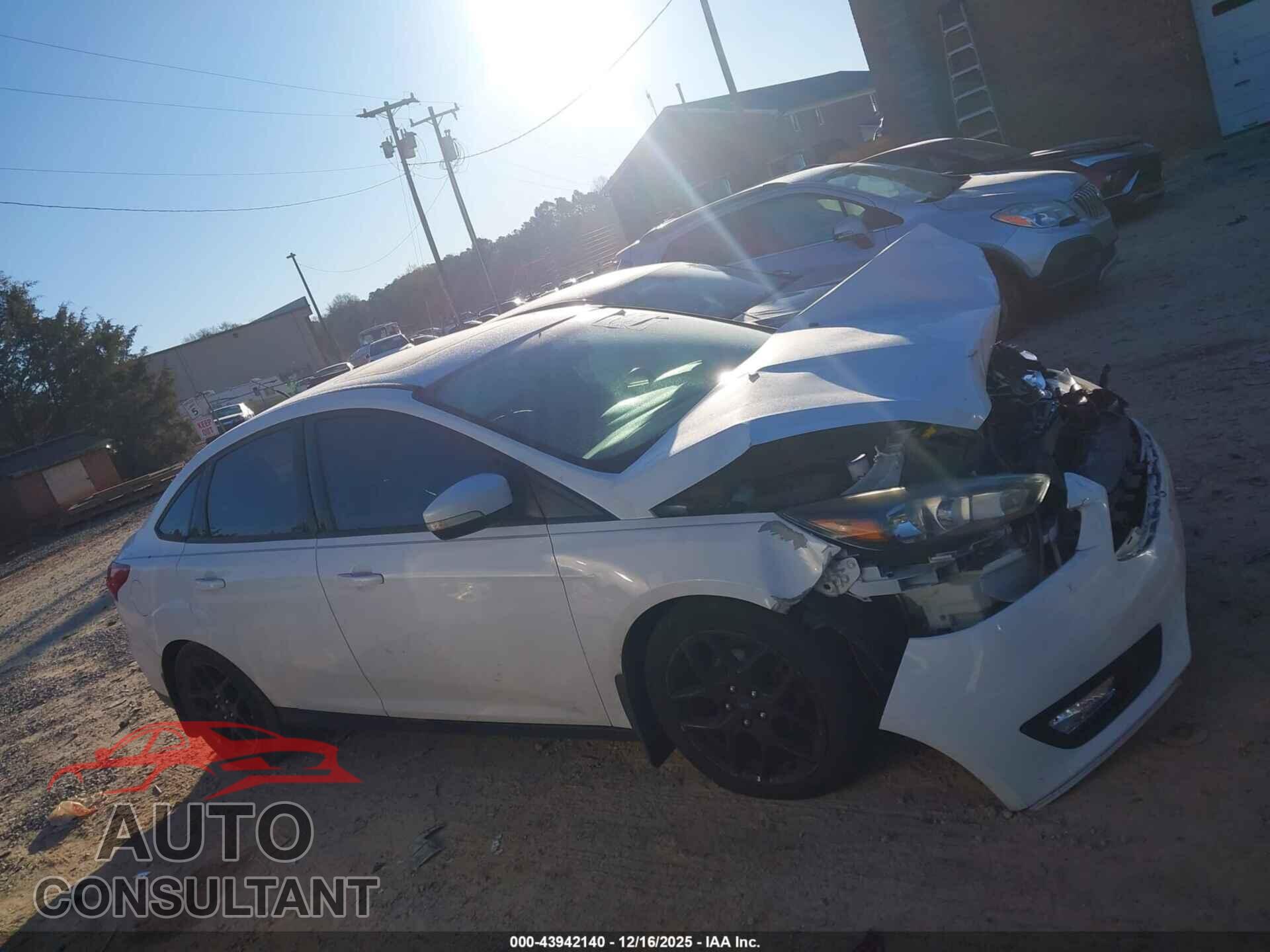 FORD FOCUS 2016 - 1FADP3F20GL200740