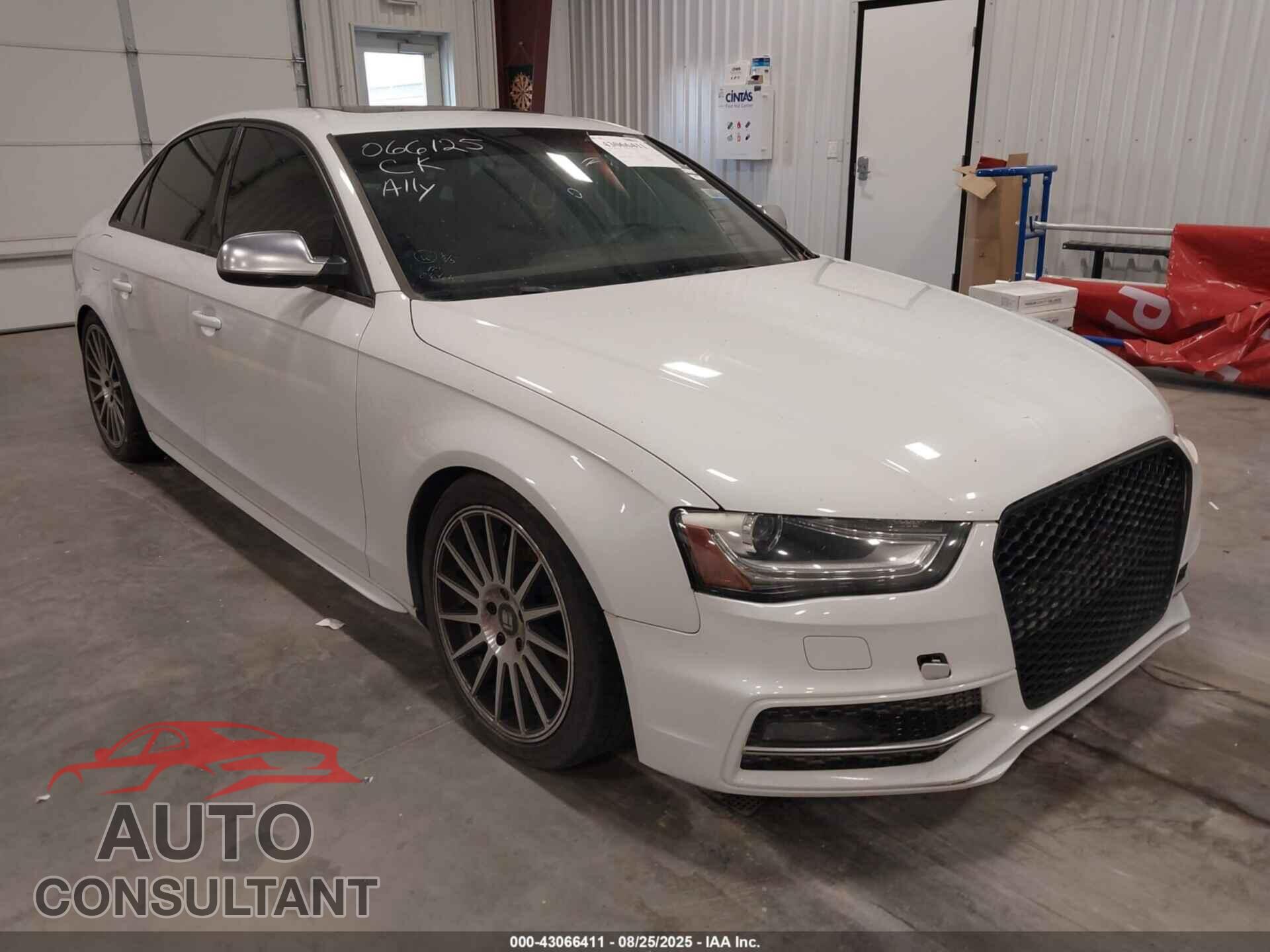 AUDI S4 2015 - WAUDGAFL1FA066125
