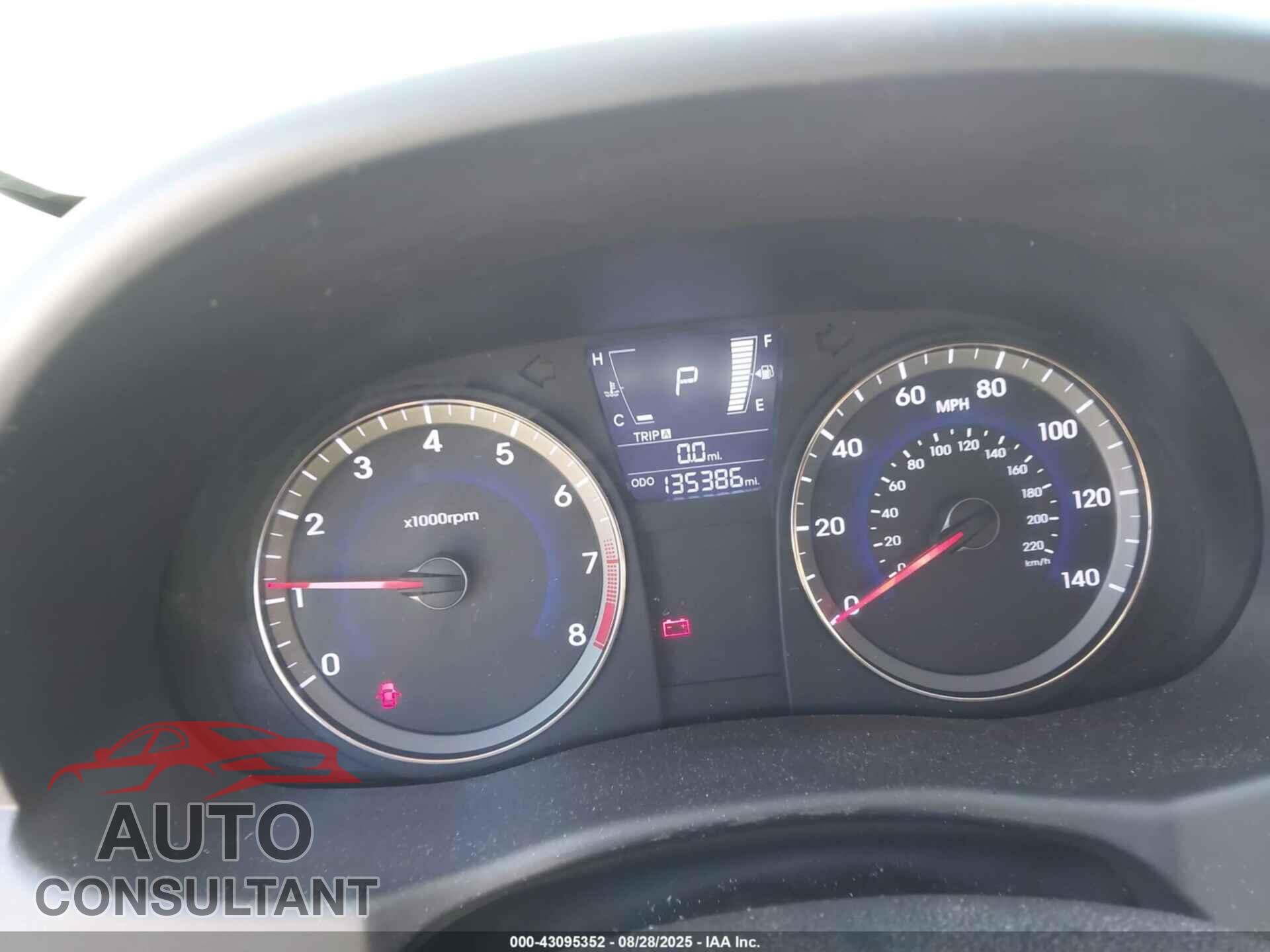 HYUNDAI ACCENT 2014 - KMHCT5AE6EU141176