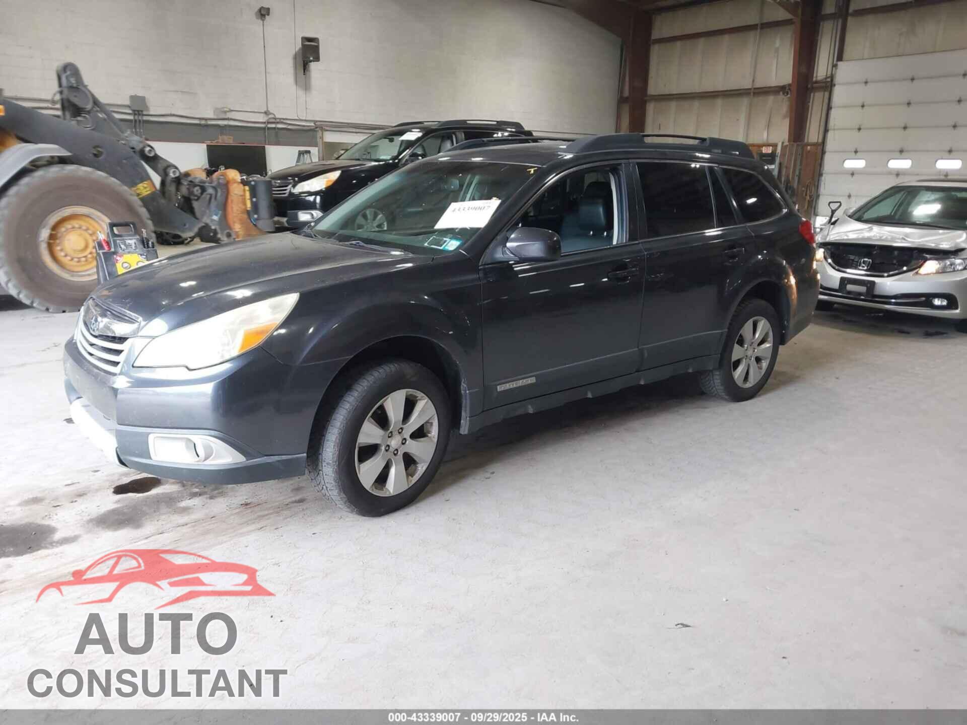 SUBARU OUTBACK 2011 - 4S4BRBKC2B3372521
