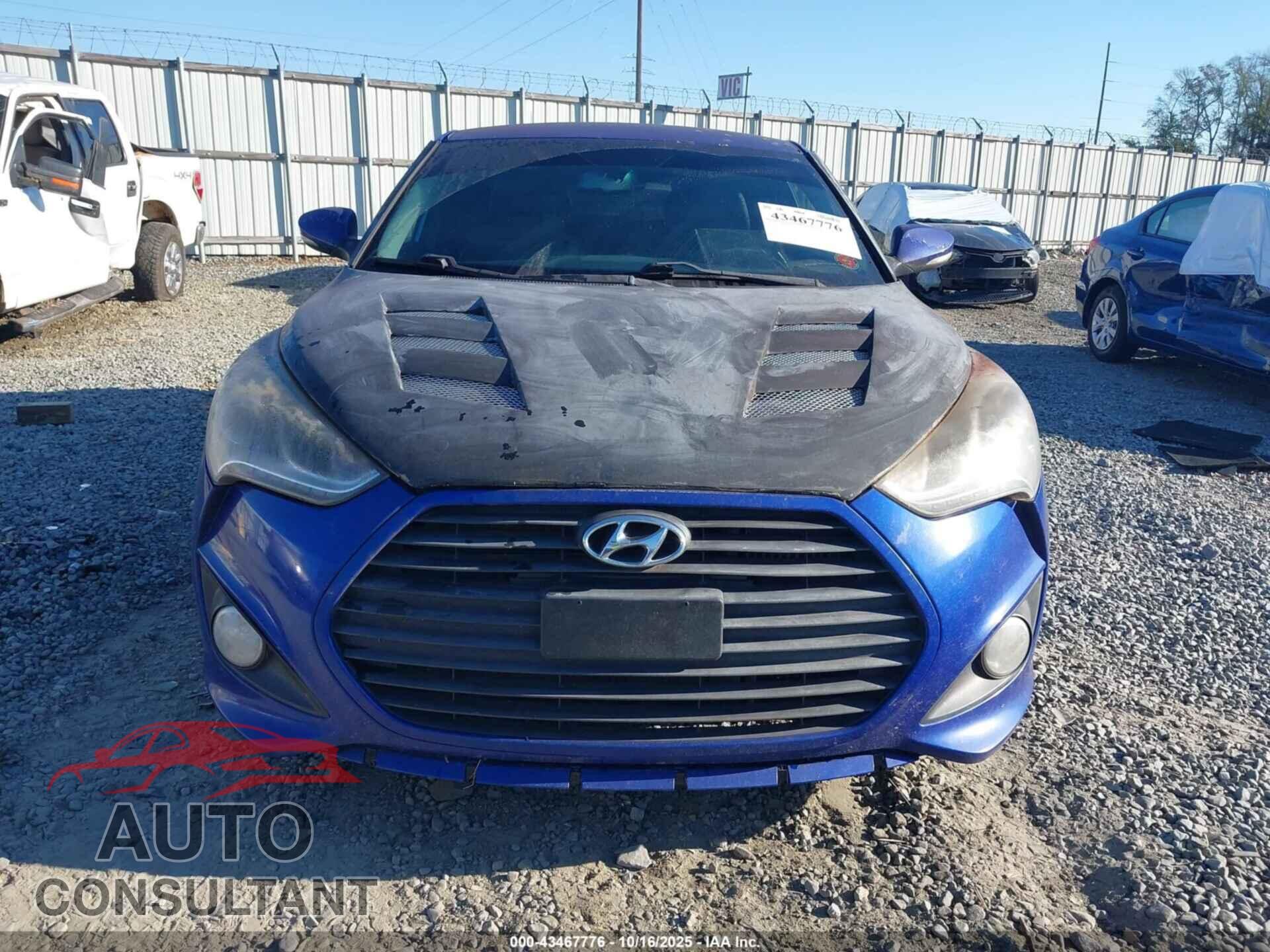 HYUNDAI VELOSTER 2013 - KMHTC6AE5DU100526