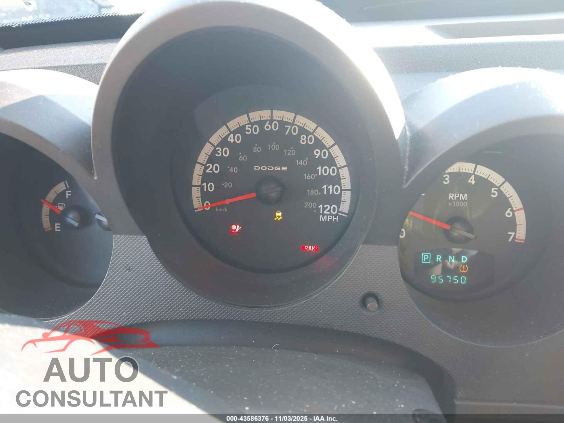 DODGE NITRO 2011 - 1D4PU4GK9BW517415