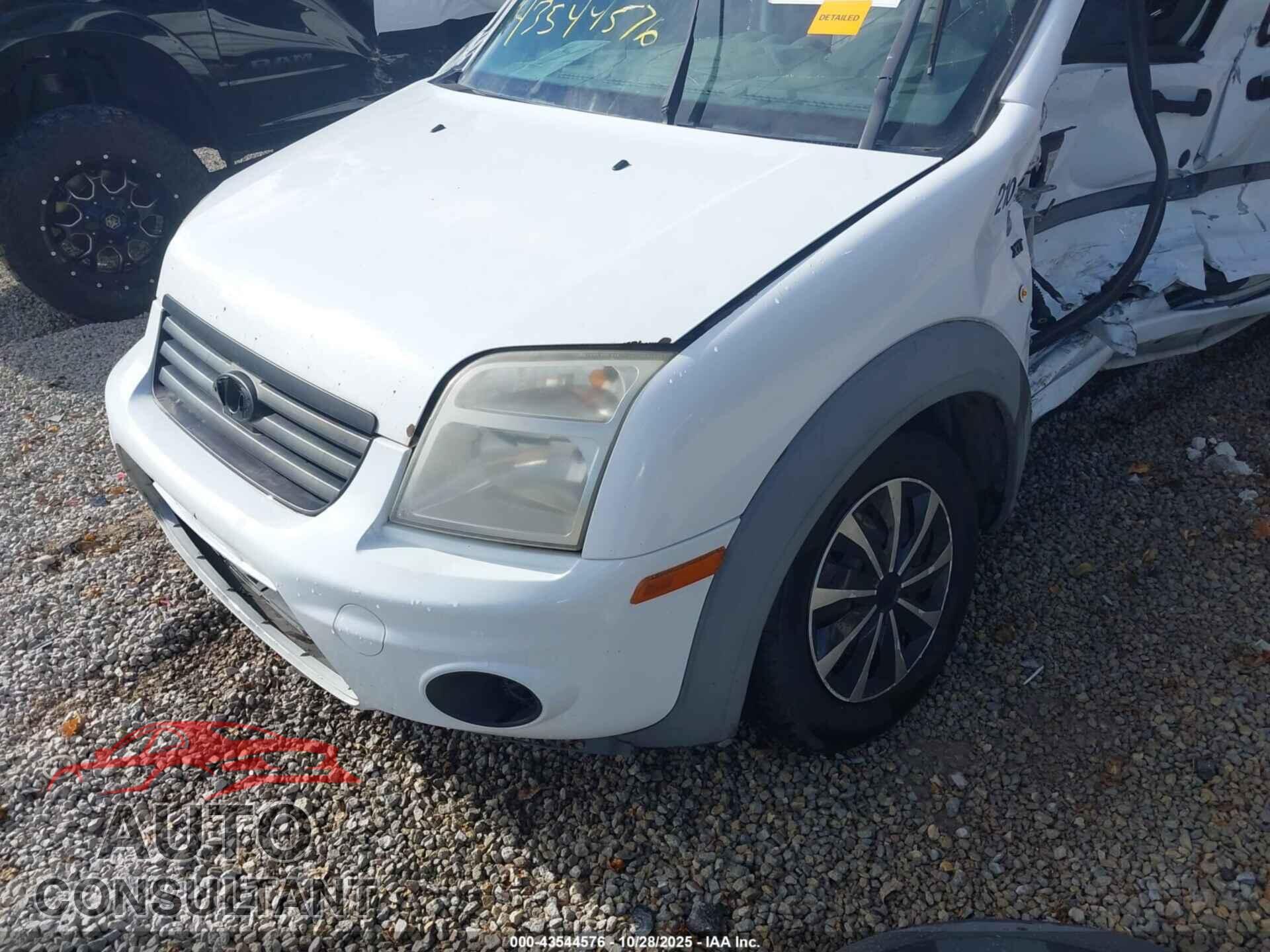 FORD TRANSIT CONNECT 2011 - NM0LS6BN2BT059584