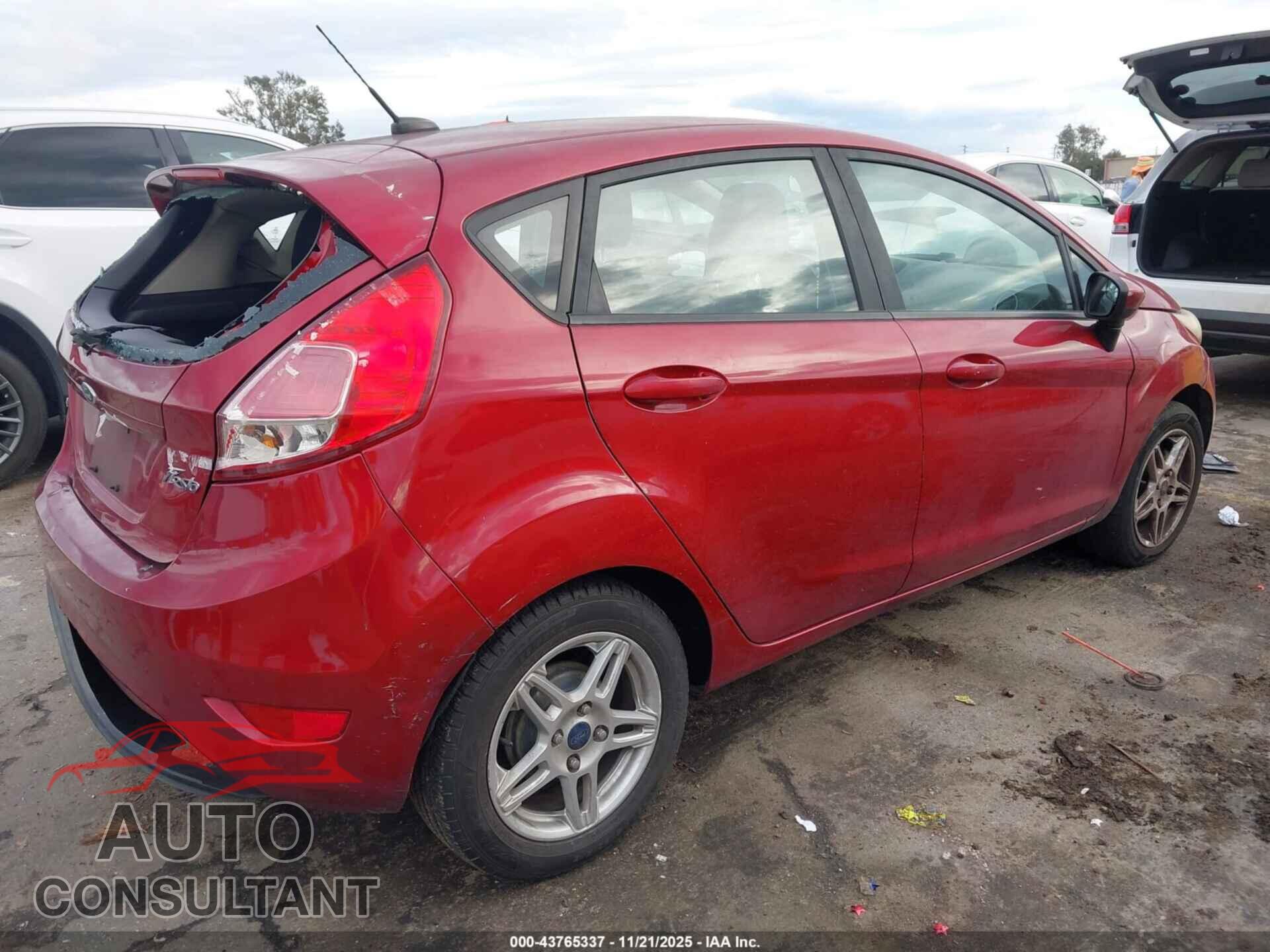FORD FIESTA 2017 - 3FADP4EJ4HM125927