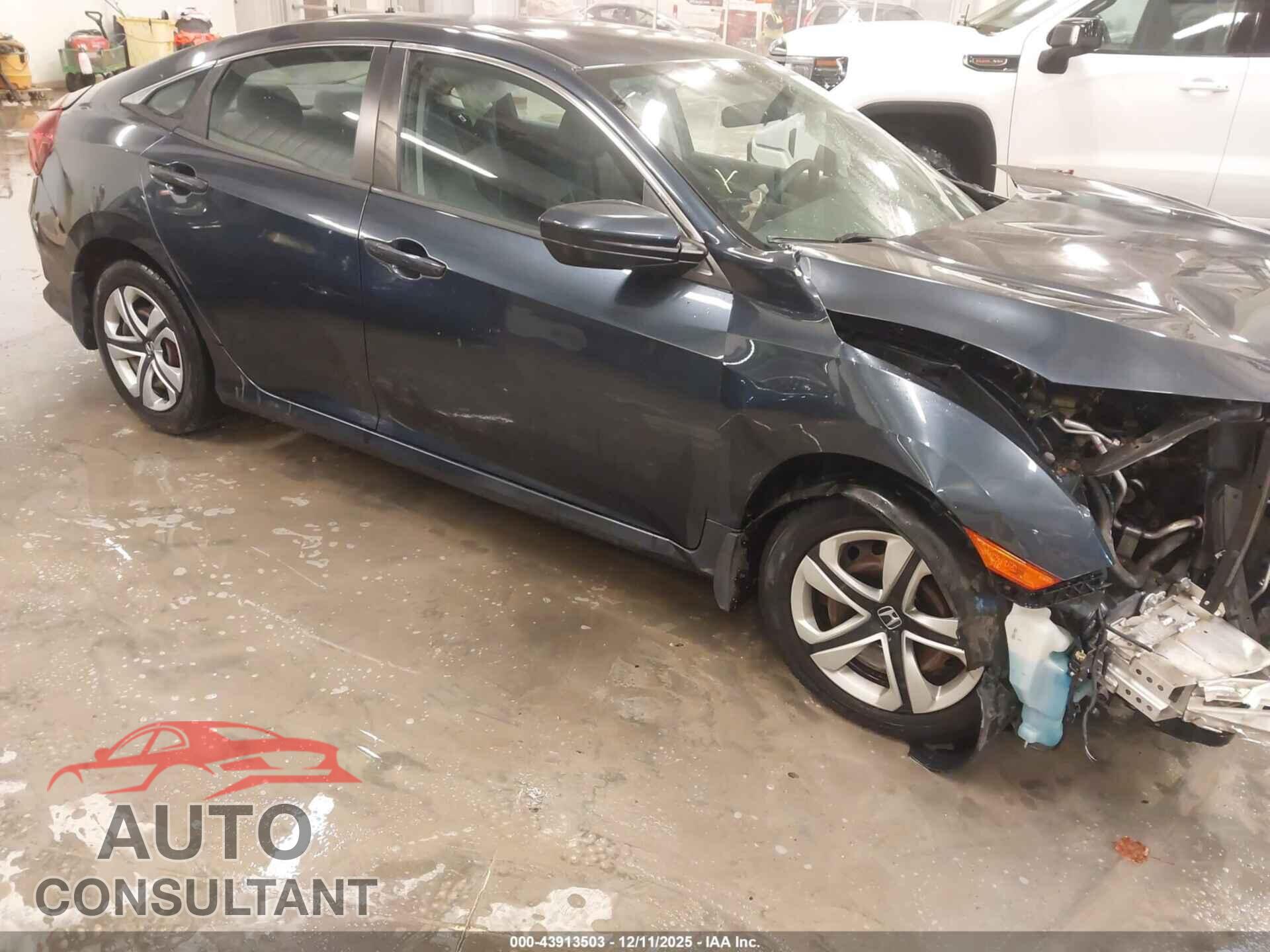 HONDA CIVIC 2017 - 19XFC2F58HE018166