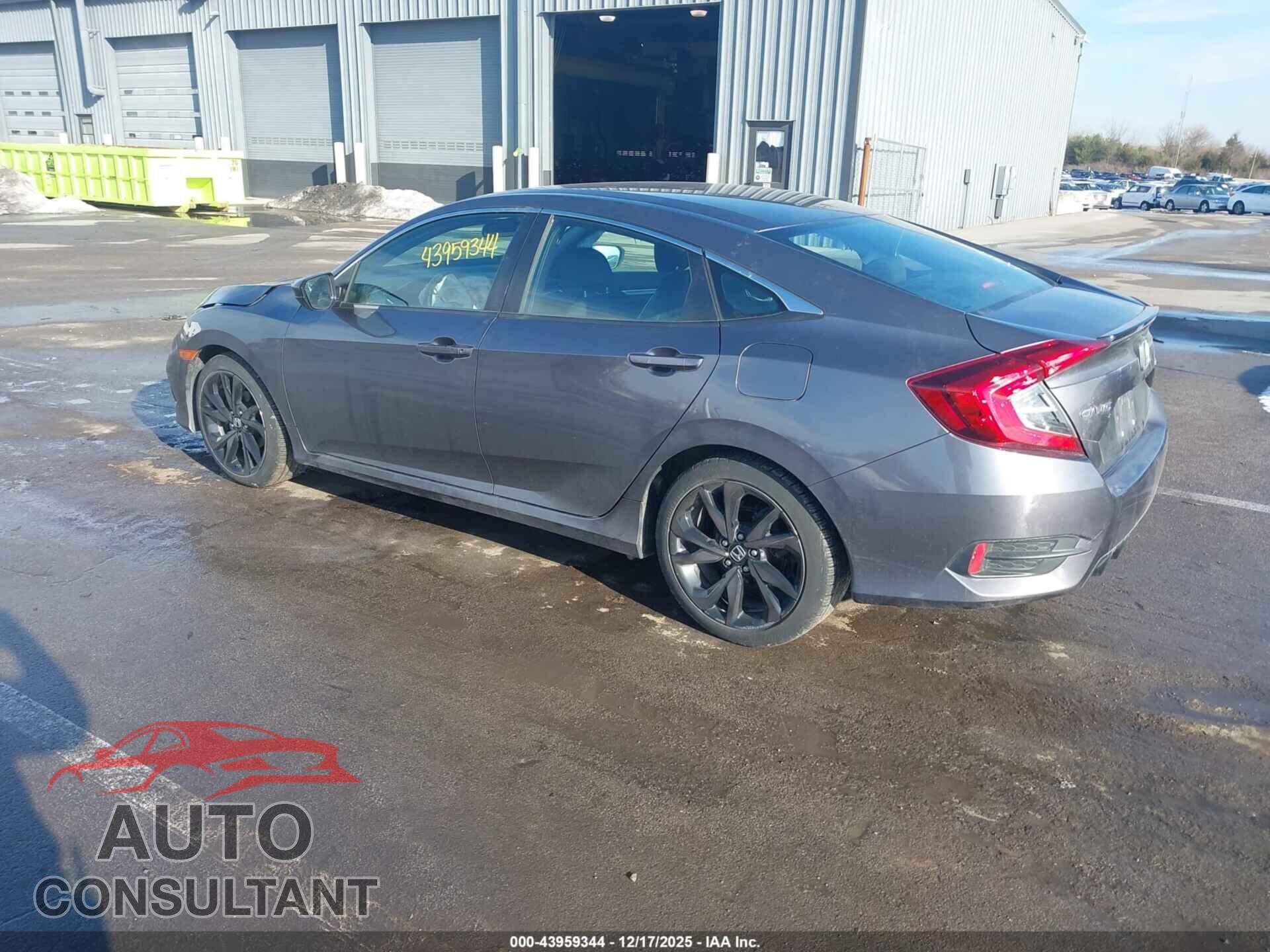 HONDA CIVIC 2019 - 2HGFC2F82KH501742