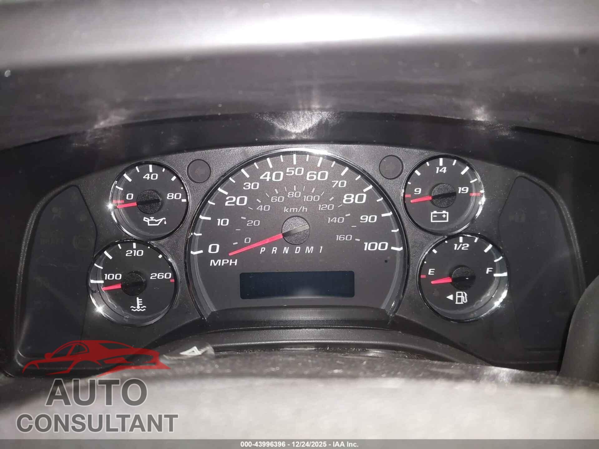CHEVROLET EXPRESS 2500 2015 - 1GCWGFCF4F1202500