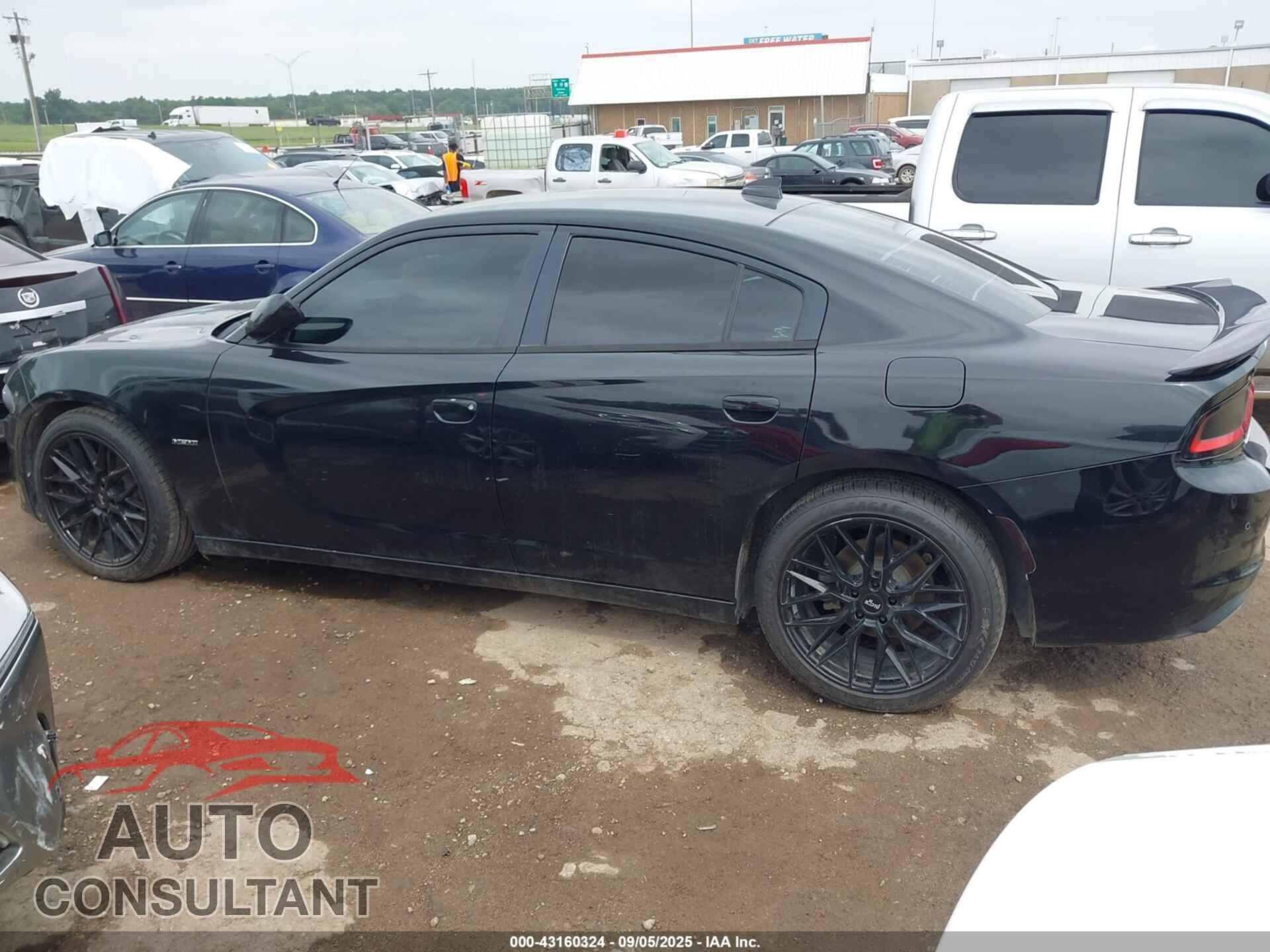 DODGE CHARGER 2015 - 2C3CDXCT5FH917380