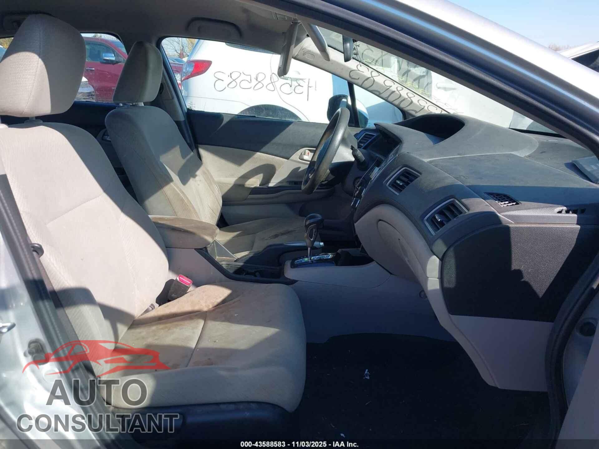 HONDA CIVIC 2013 - 19XFB2F54DE056216