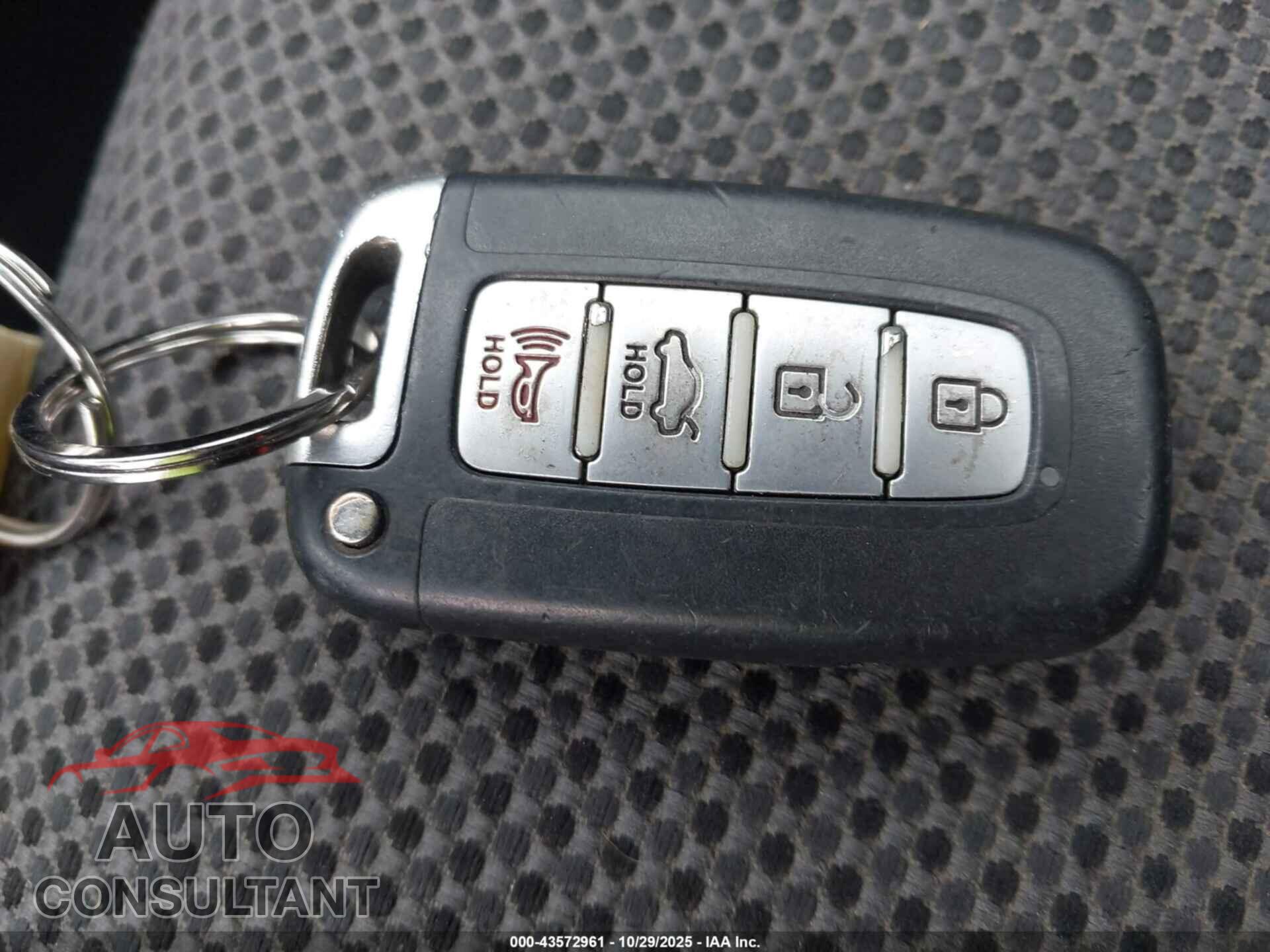 HYUNDAI SONATA 2013 - 5NPEC4AC3DH611078