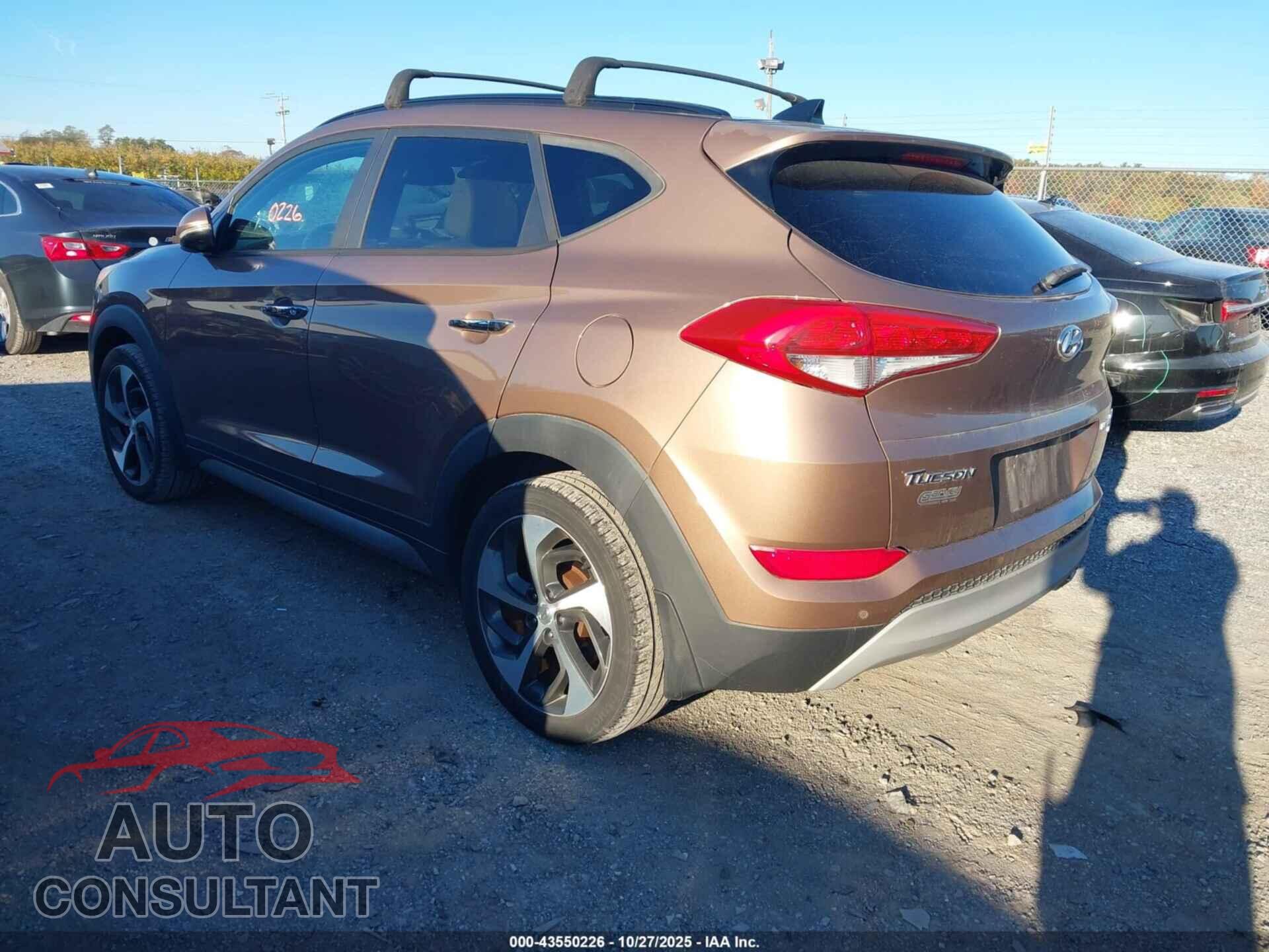 HYUNDAI TUCSON 2017 - KM8J3CA21HU306539