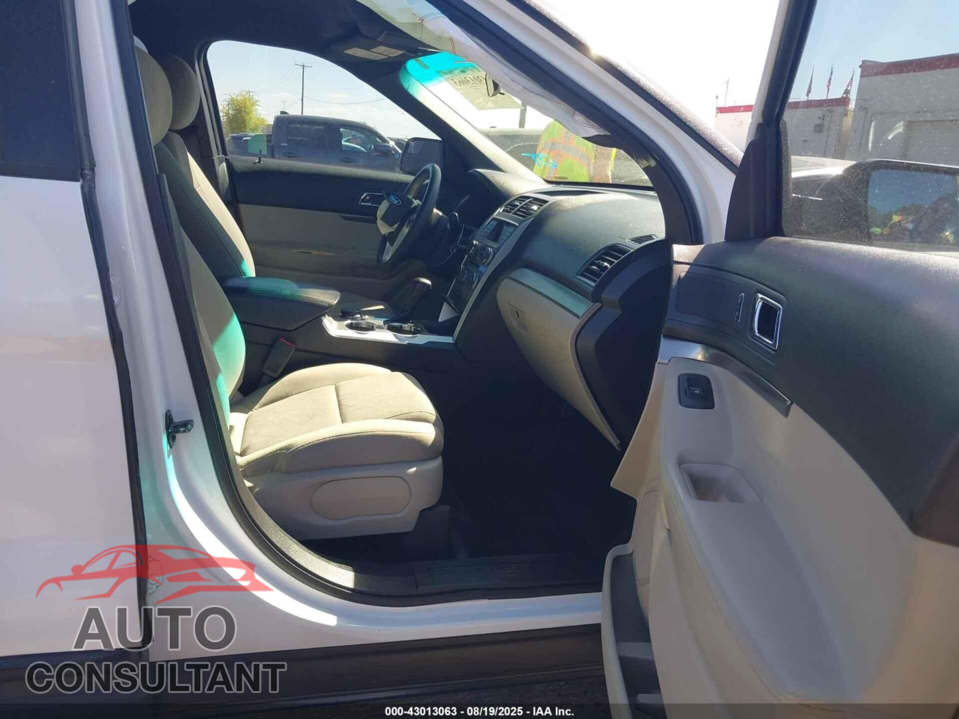 FORD EXPLORER 2015 - 1FM5K8B87FGA46423