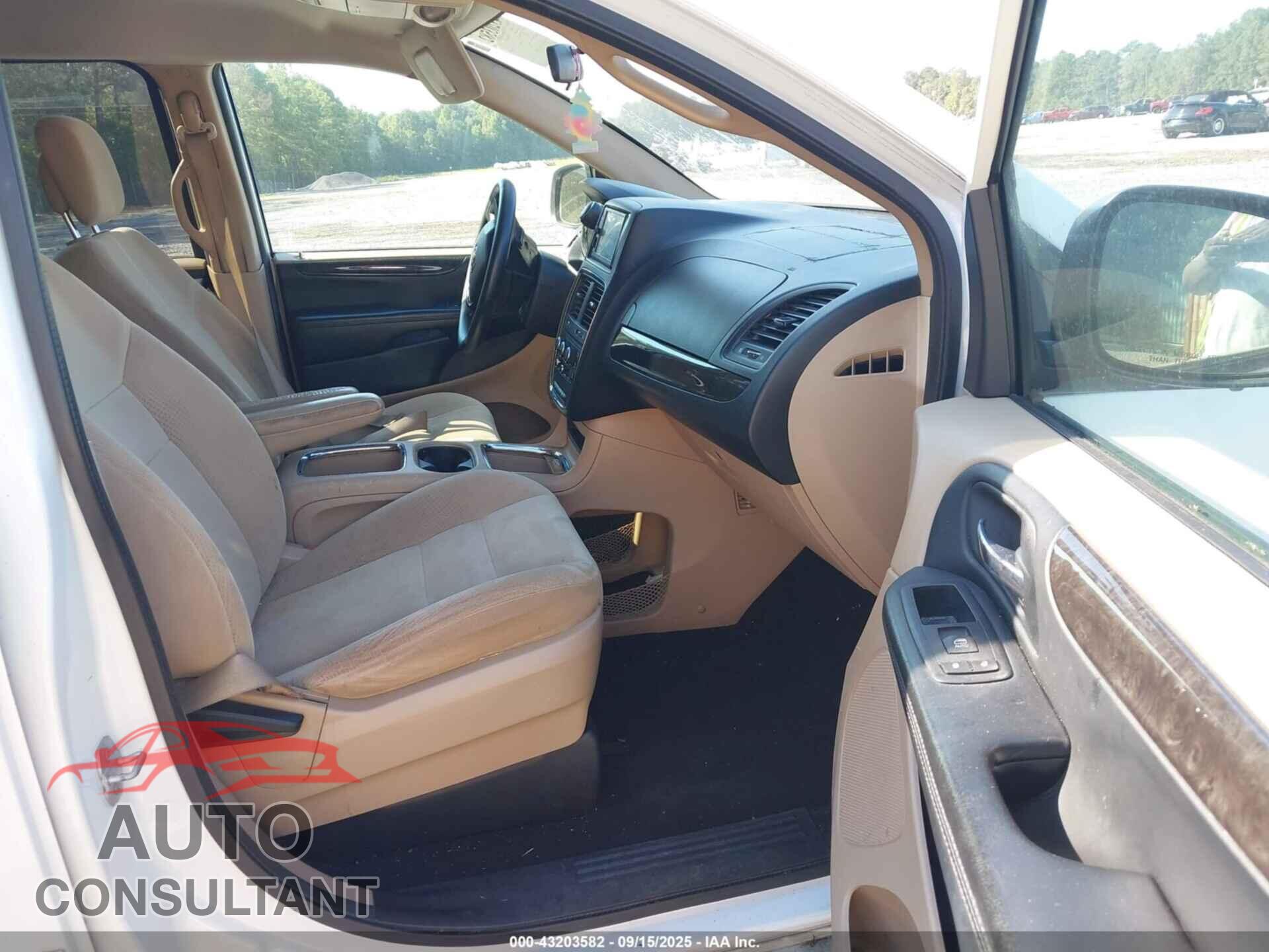 DODGE GRAND CARAVAN 2016 - 2C4RDGCG5GR178676