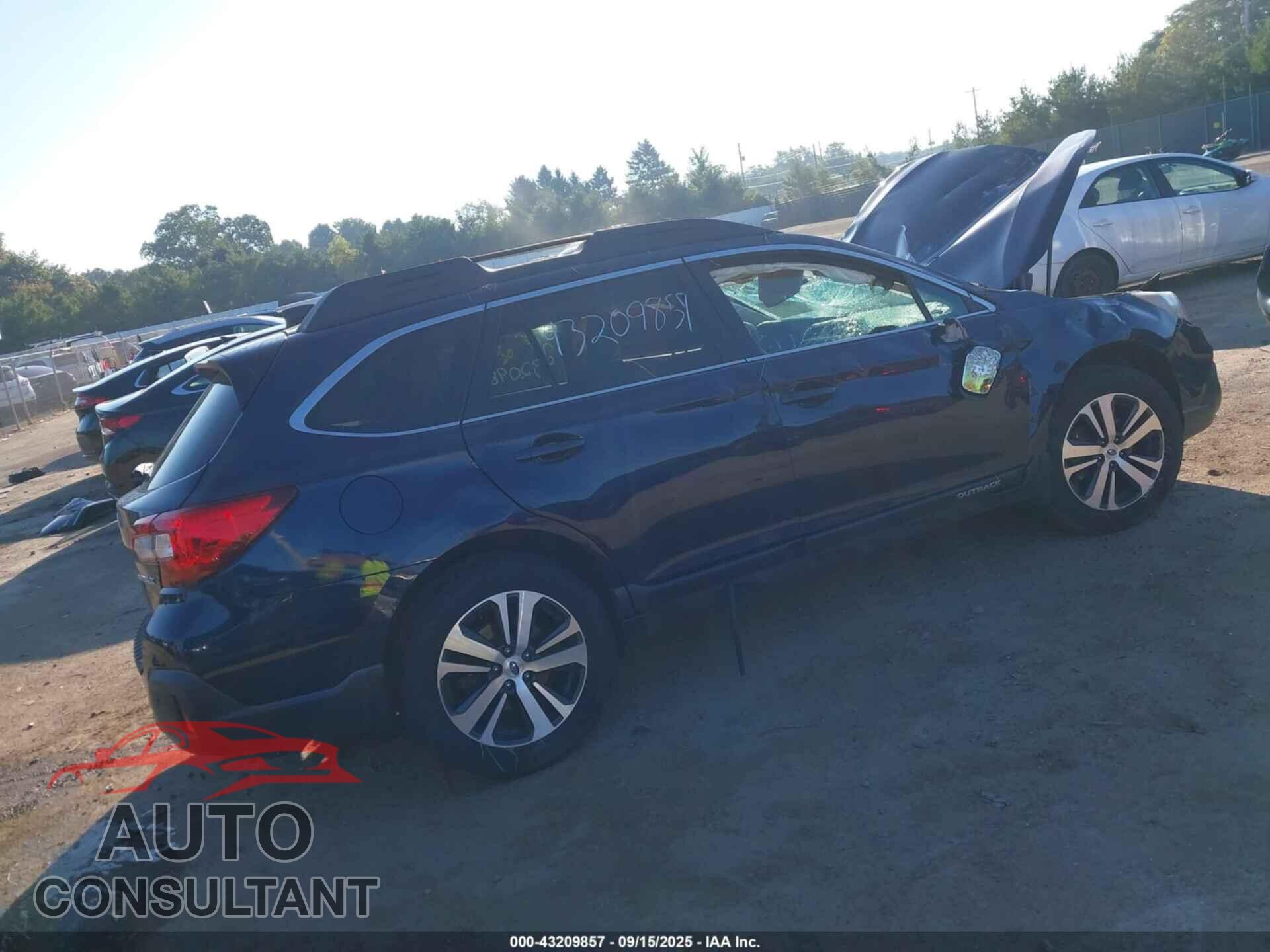 SUBARU OUTBACK 2018 - 4S4BSANC3J3277751