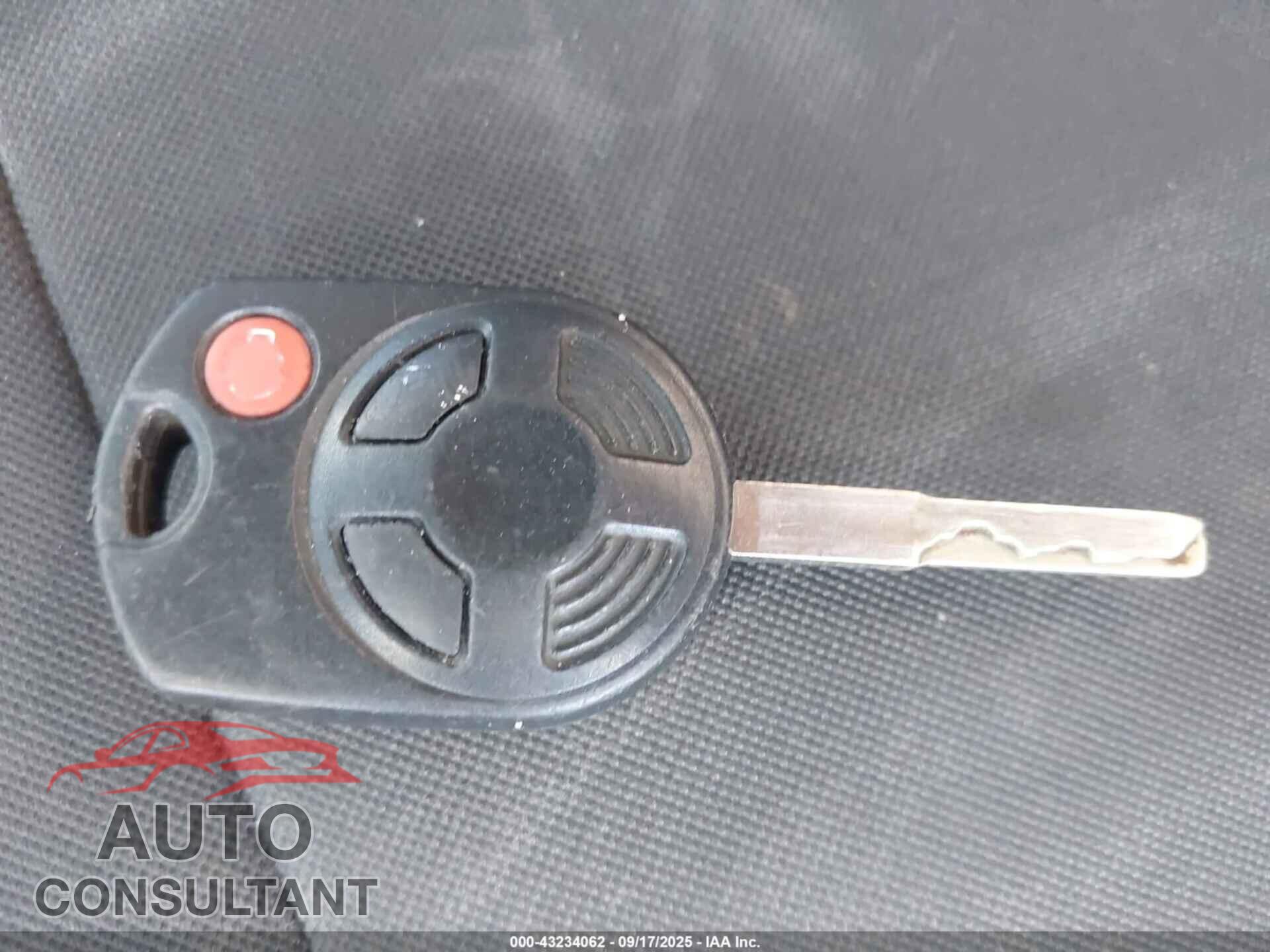 FORD ESCAPE 2013 - 1FMCU0F71DUB82002