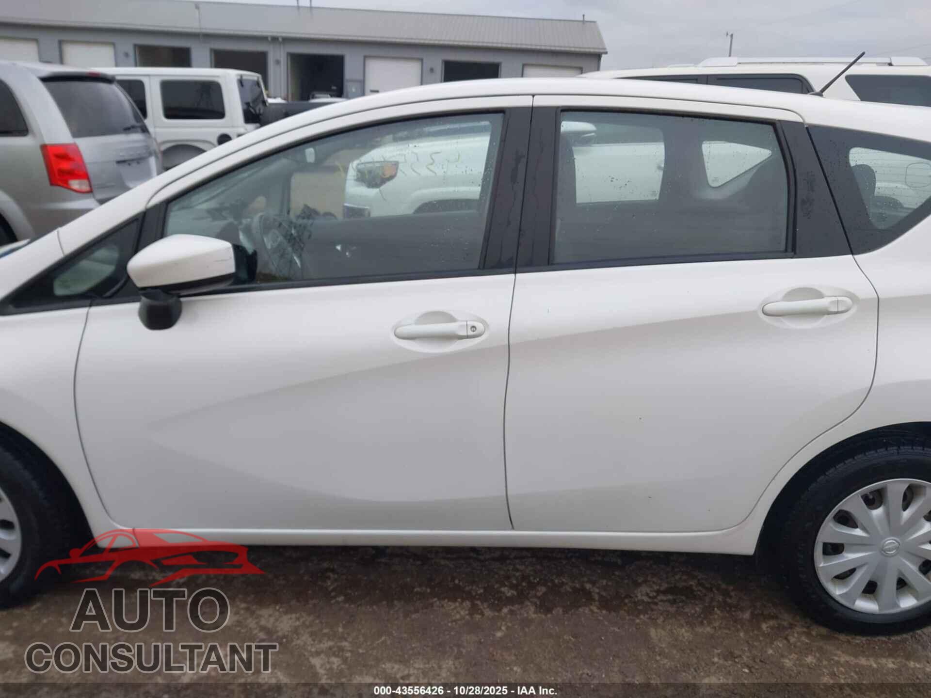 NISSAN VERSA NOTE 2015 - 3N1CE2CP7FL361212