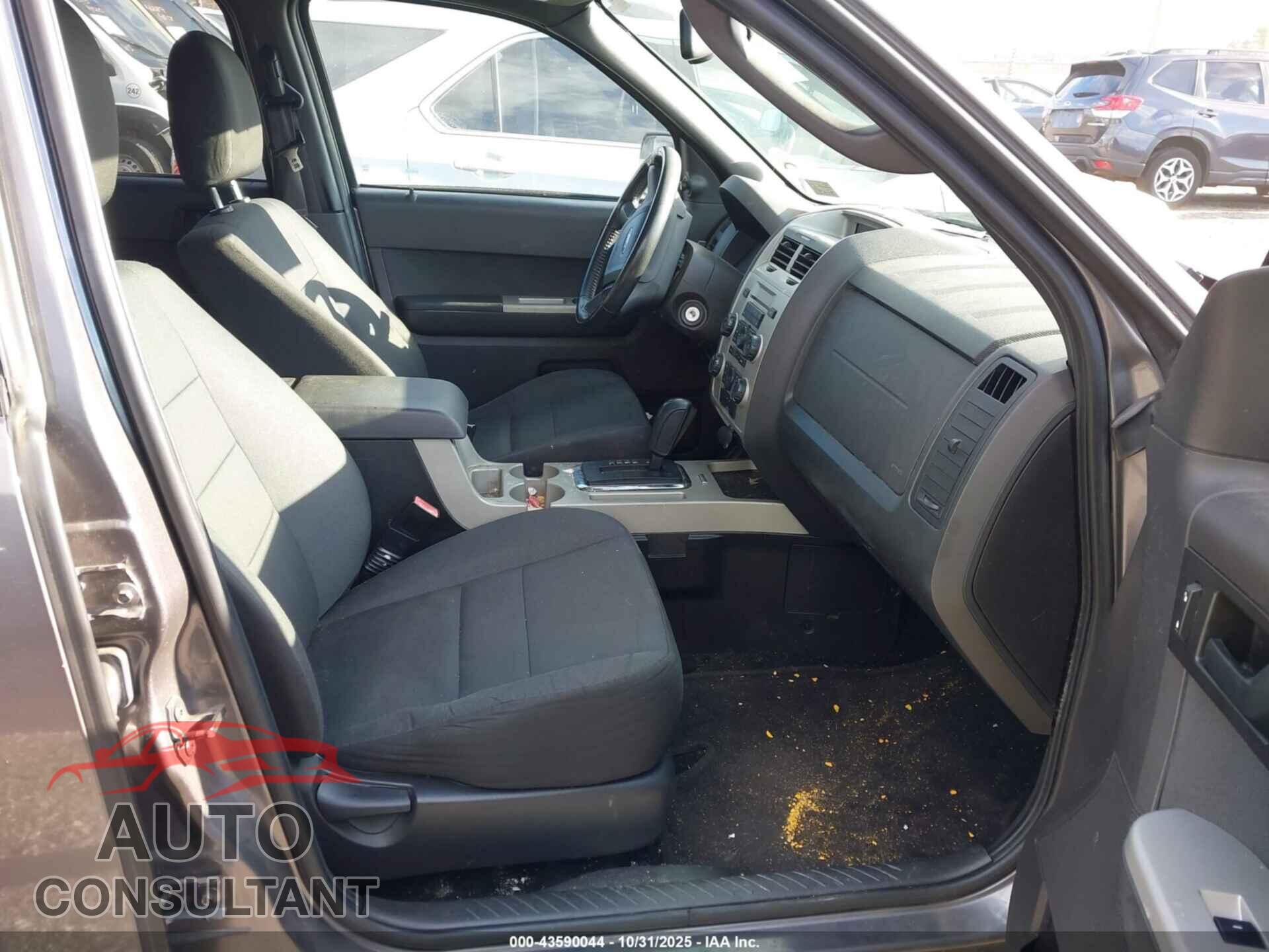 FORD ESCAPE 2012 - 1FMCU9DG5CKA47851