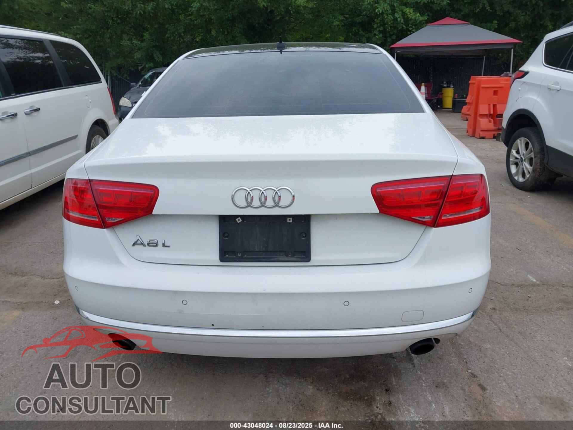 AUDI A8 L 2013 - WAURGAFD9DN000524